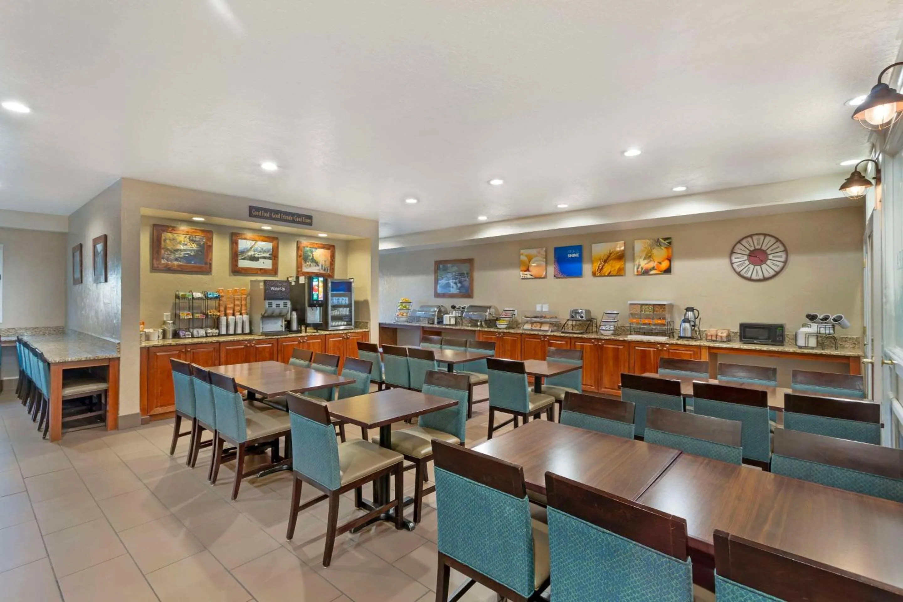 Breakfast in Comfort Inn Richfield I-70