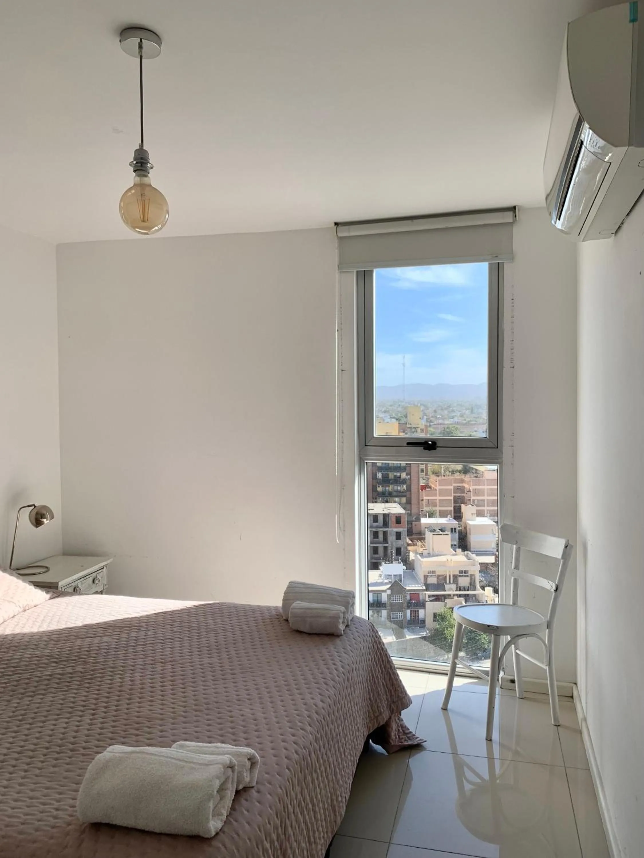 ALOHA Güemes Premium, 2 dorm con Vista a las Sierras