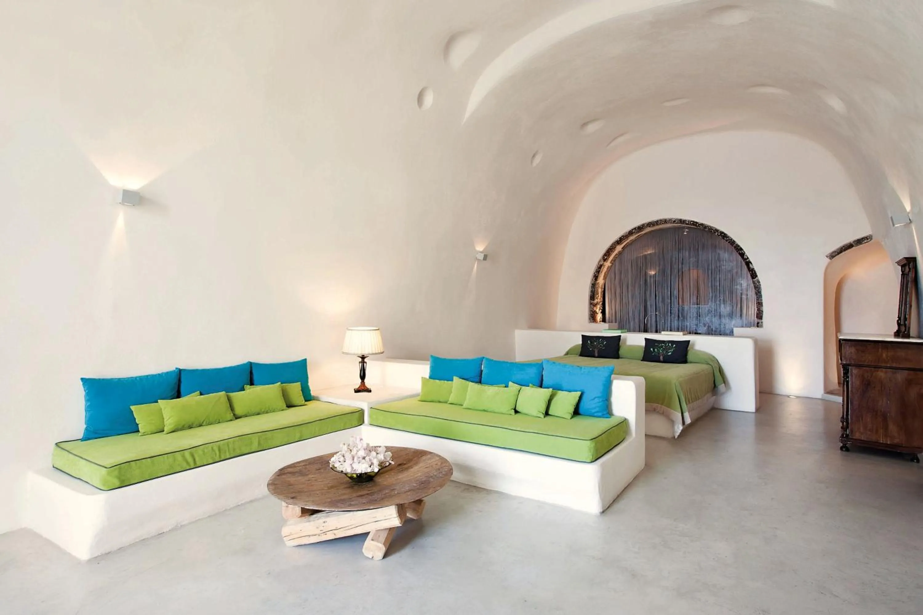 Living room, Bed in Remezzo Villas