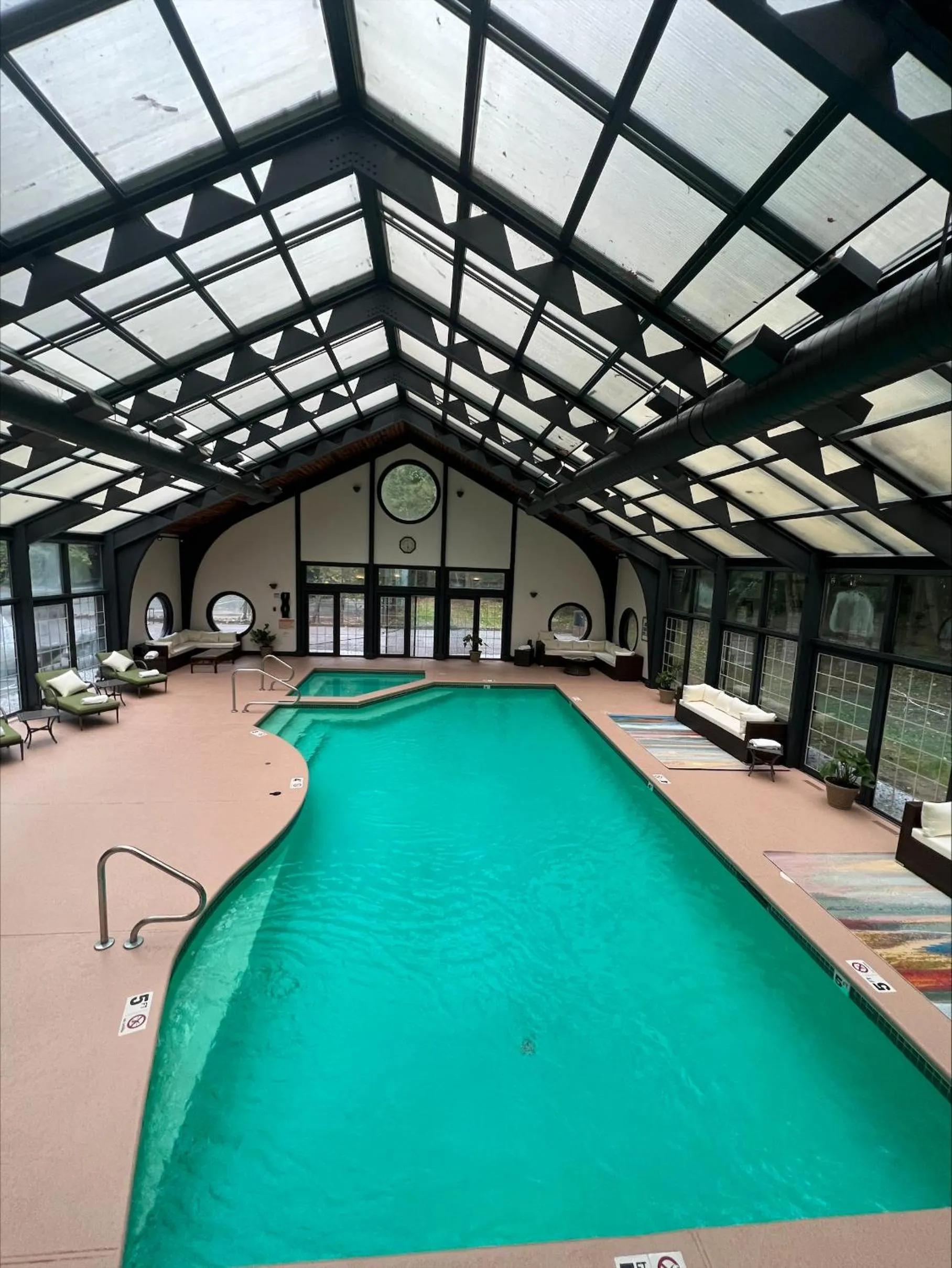 Spa and wellness centre/facilities in Chateau Merrimack Hotel & Spa