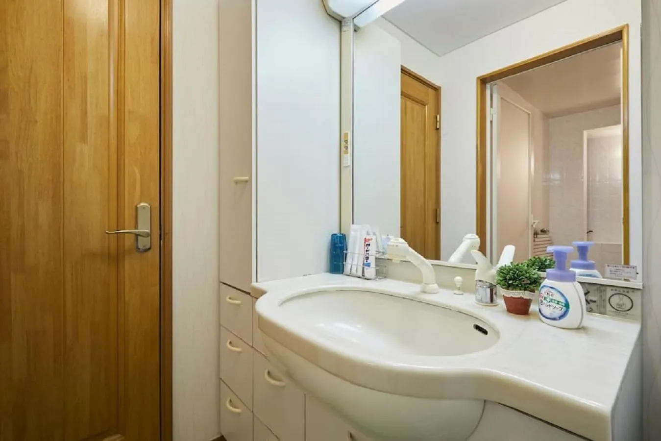 Bathroom in F1-Upmarket Huose in Shinjuku