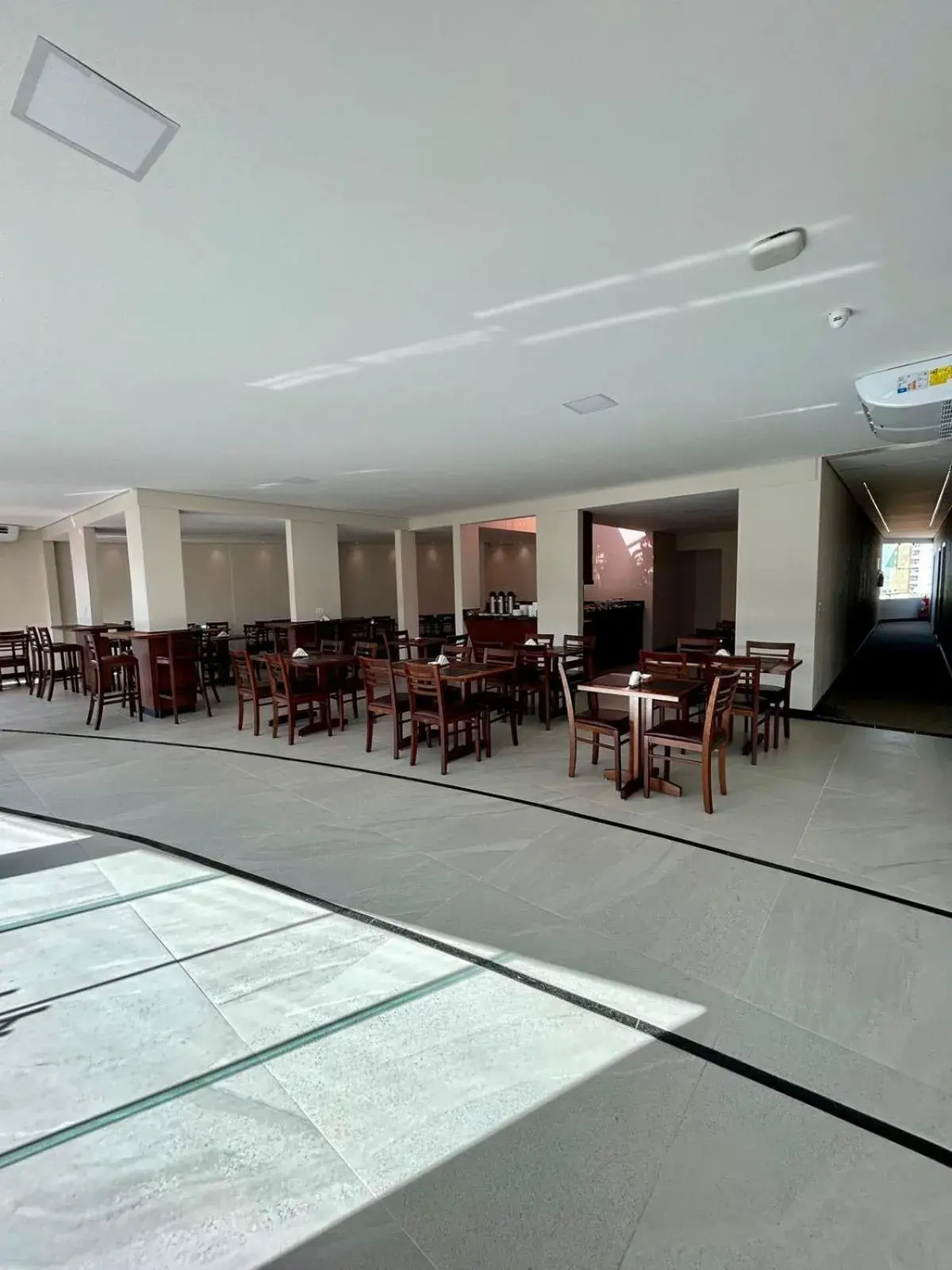 Restaurant/places to eat in Hotel Alji Restaurant/places to eat in Hotel Alji