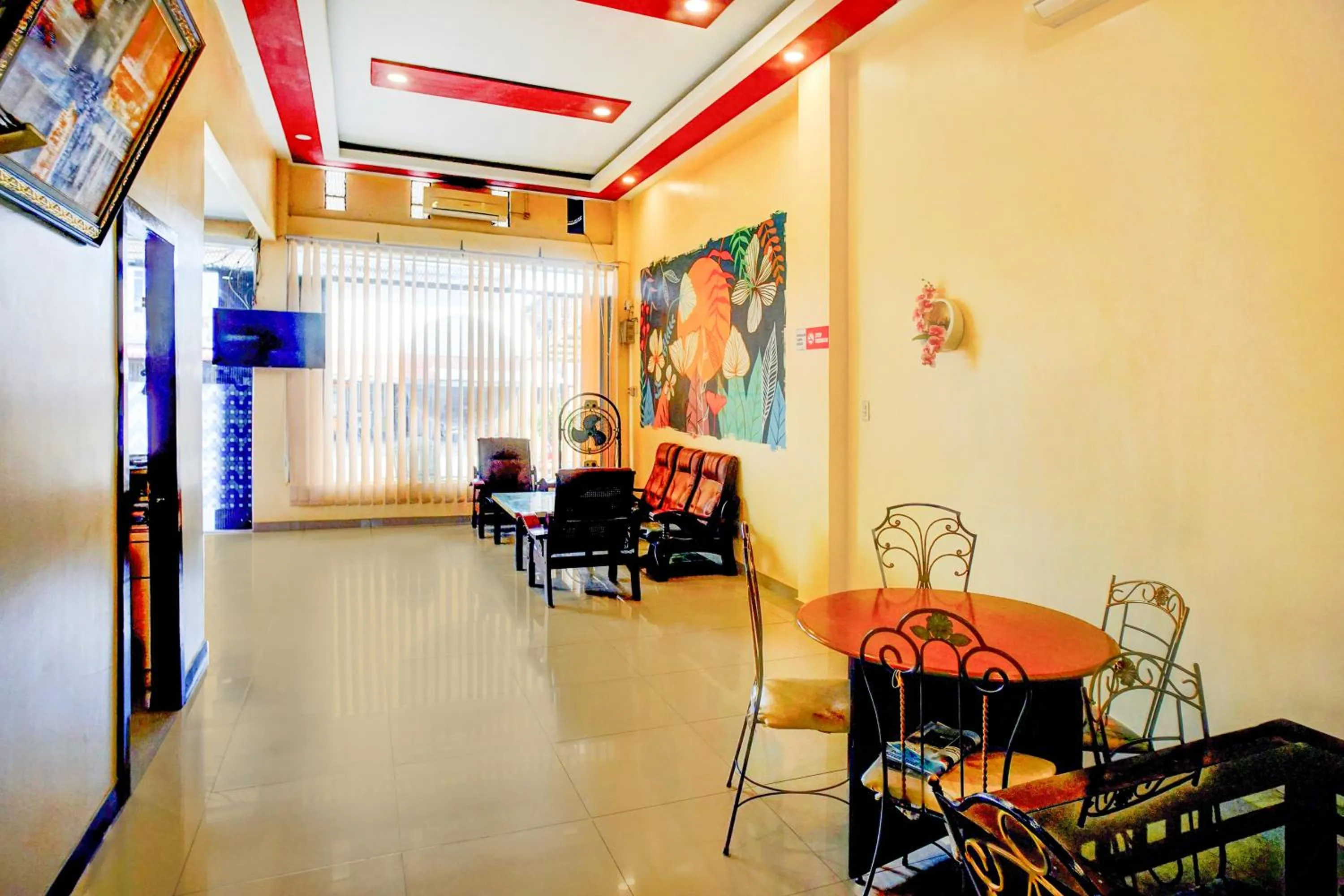 Seating area in Collection O Banda Aceh near Masjid Raya Baiturrahman formerly Hotel Mulana