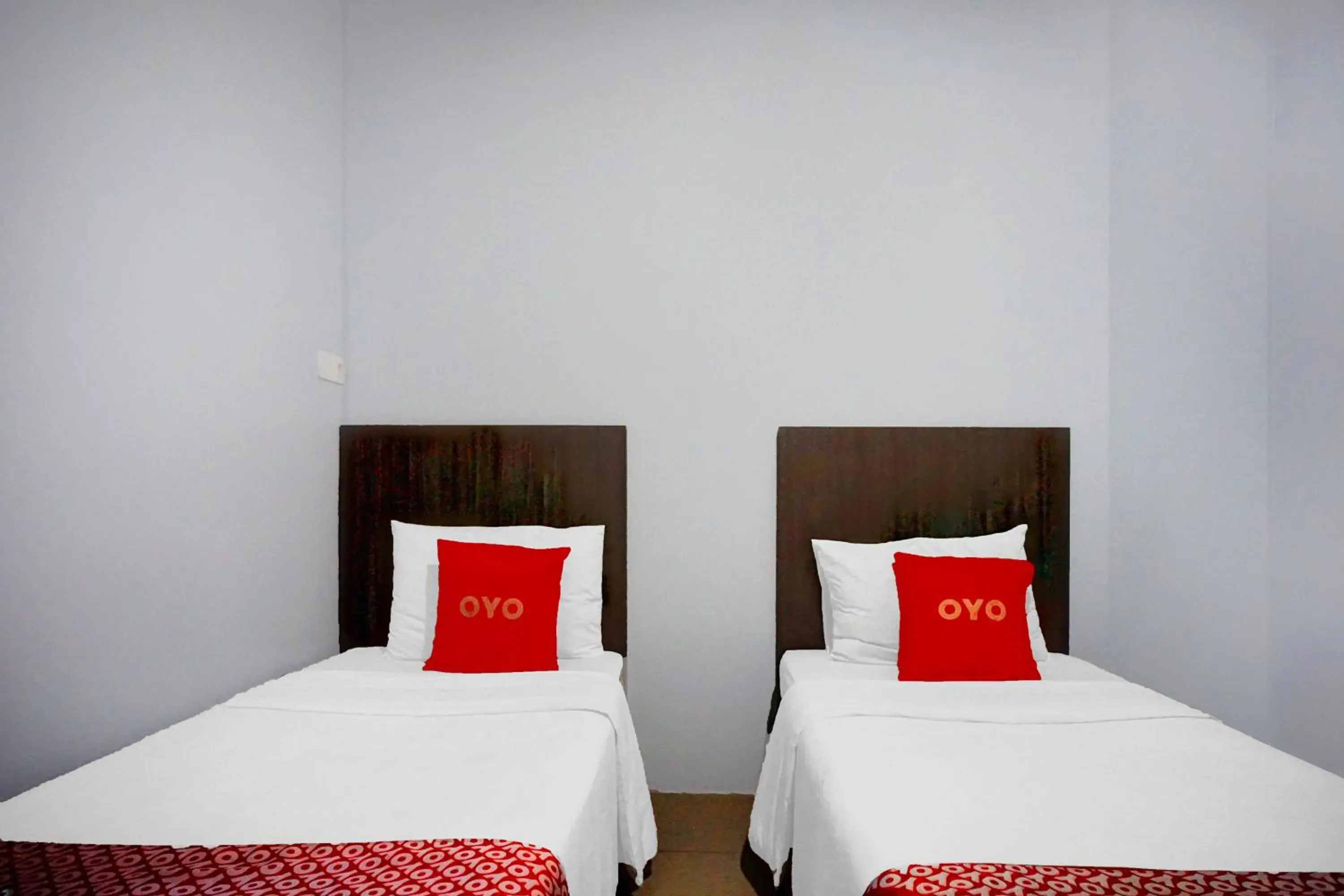 Standard Twin Room in Collection O Banda Aceh near Masjid Raya Baiturrahman formerly Hotel Mulana Standard Twin Room in Collection O Banda Aceh near Masjid Raya Baiturrahman formerly Hotel Mulana