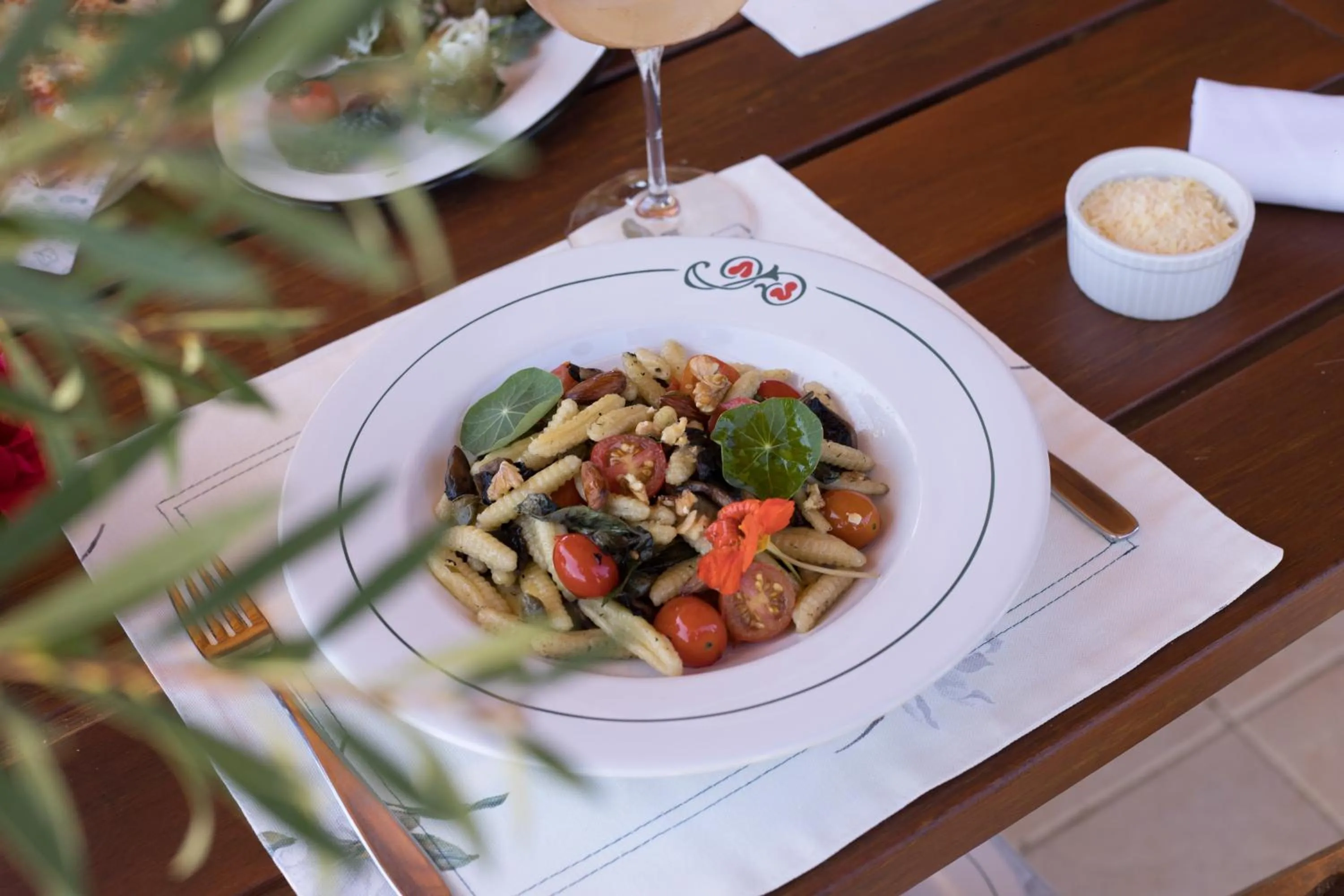 Restaurant/places to eat in Il Belvedere