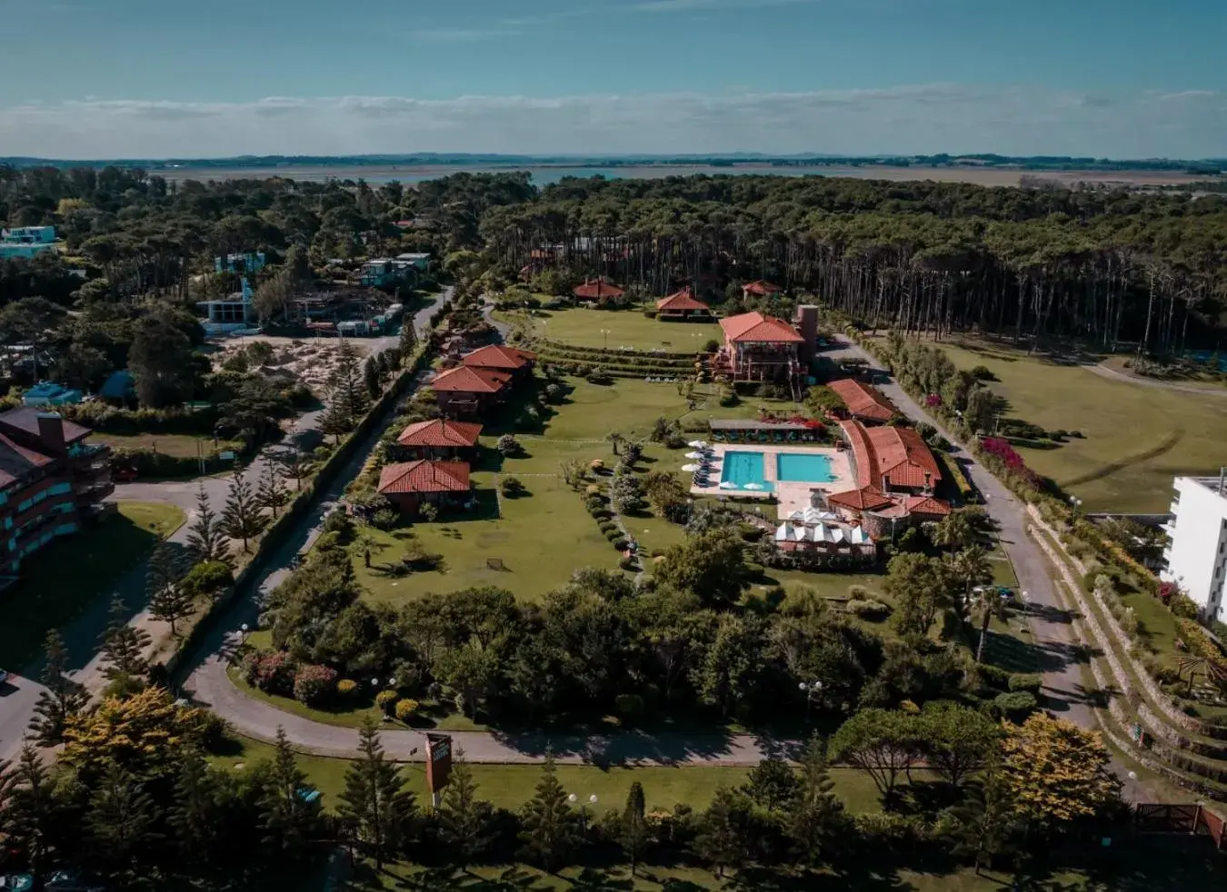 Property building in Il Belvedere Property building in Il Belvedere