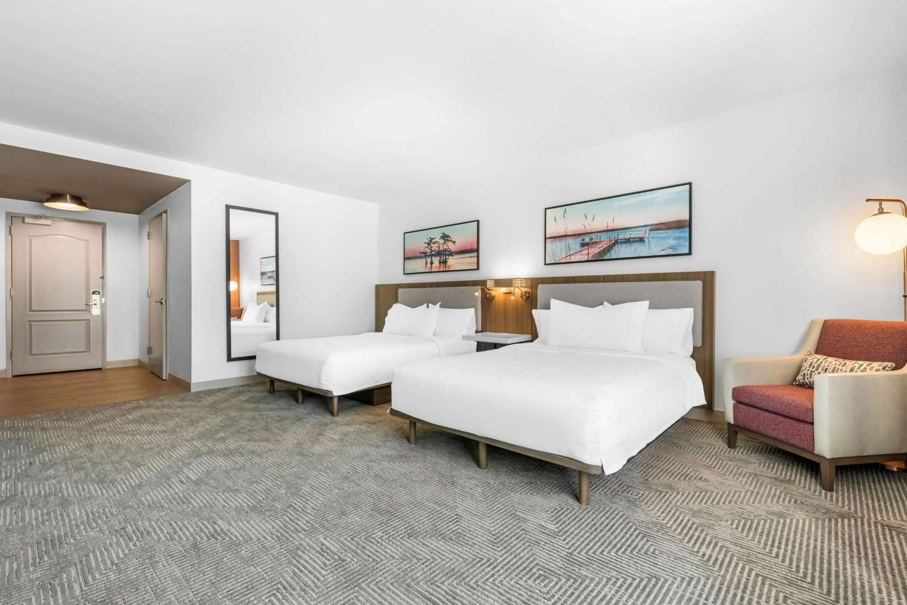 Bed in Hilton Garden Inn Suffolk Riverfront