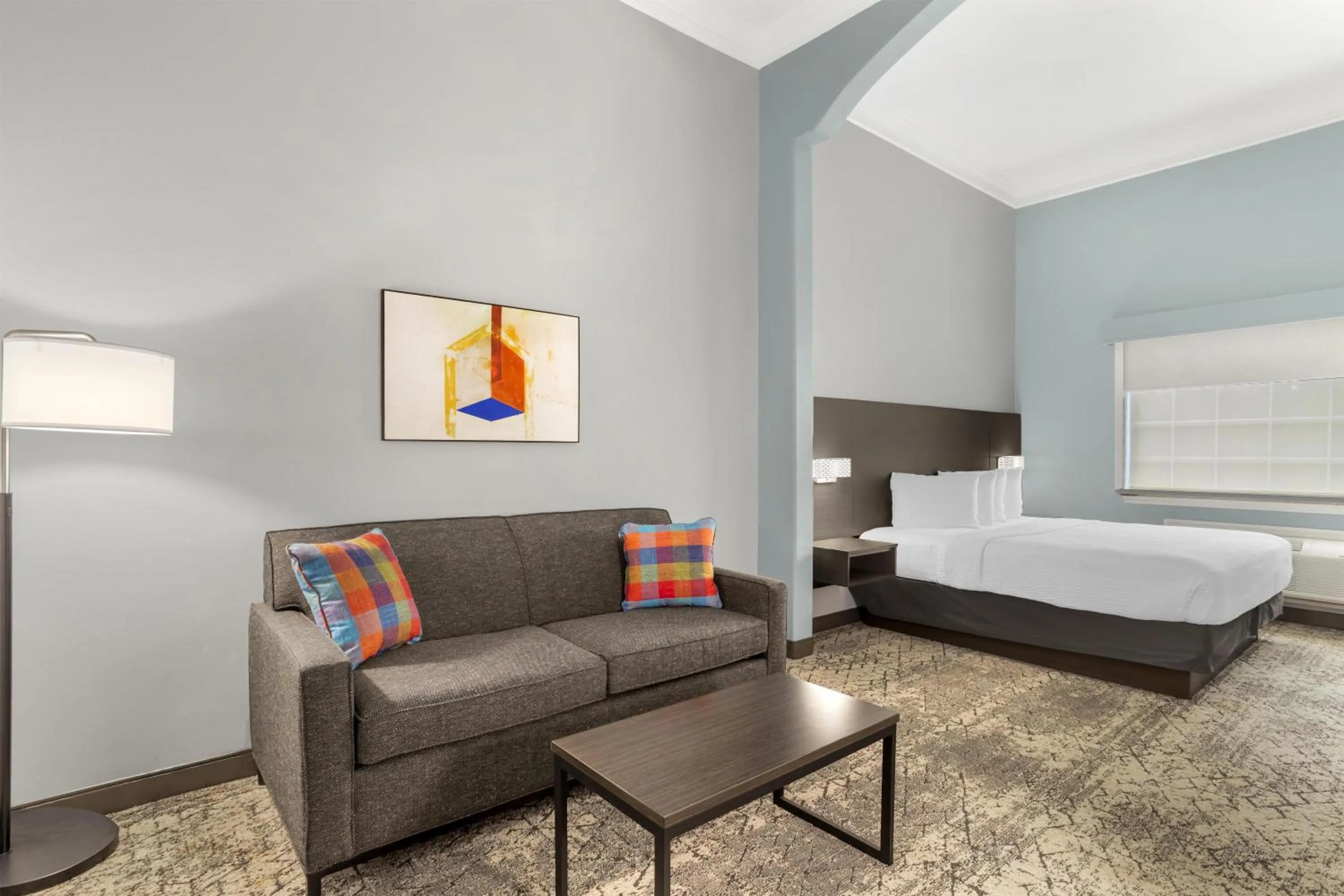 Photo of the whole room, Bed in Best Western Plus New Caney Inn & Suites