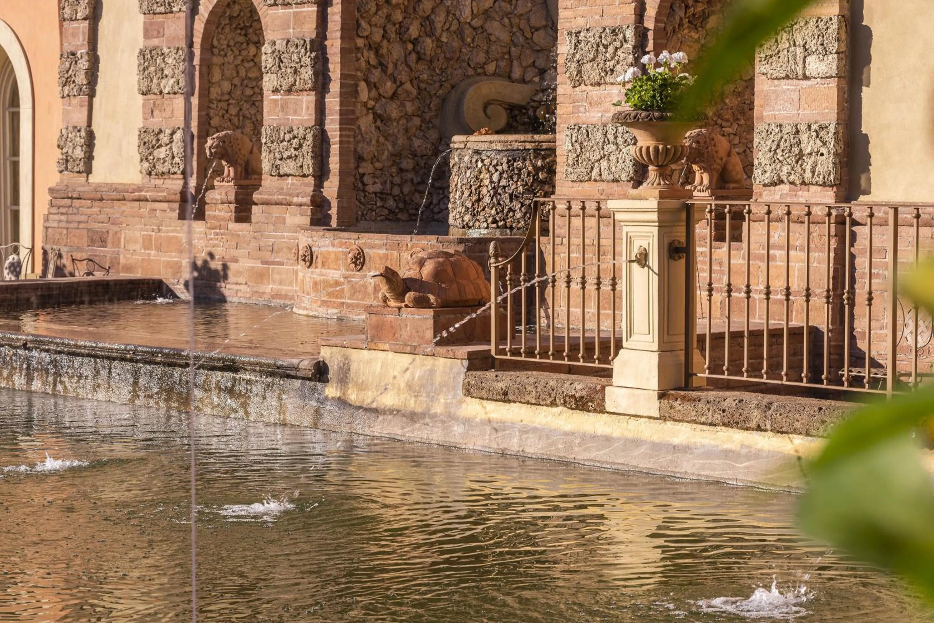 Coselli 's Collection. Luxury Villas Rental