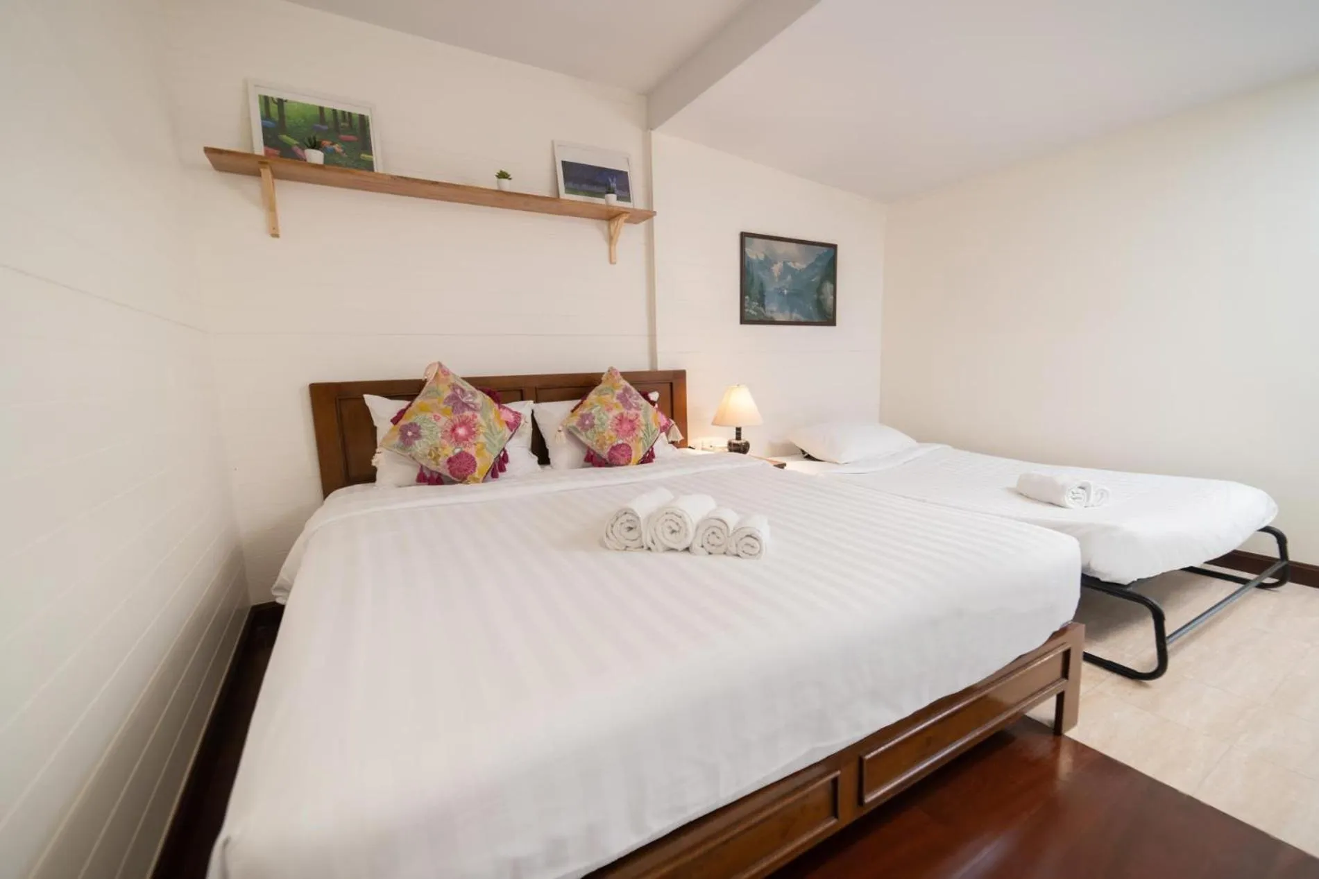 Bedroom, Bed in Greenery Hostel