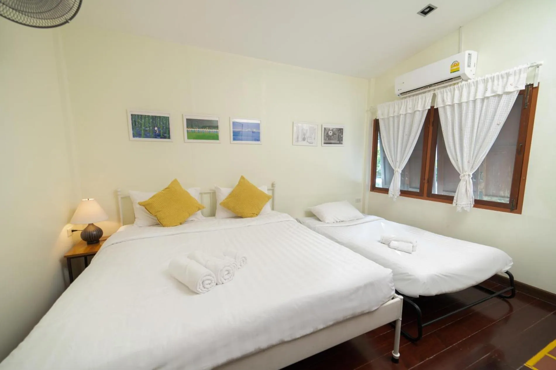 Bedroom, Bed in Greenery Hostel