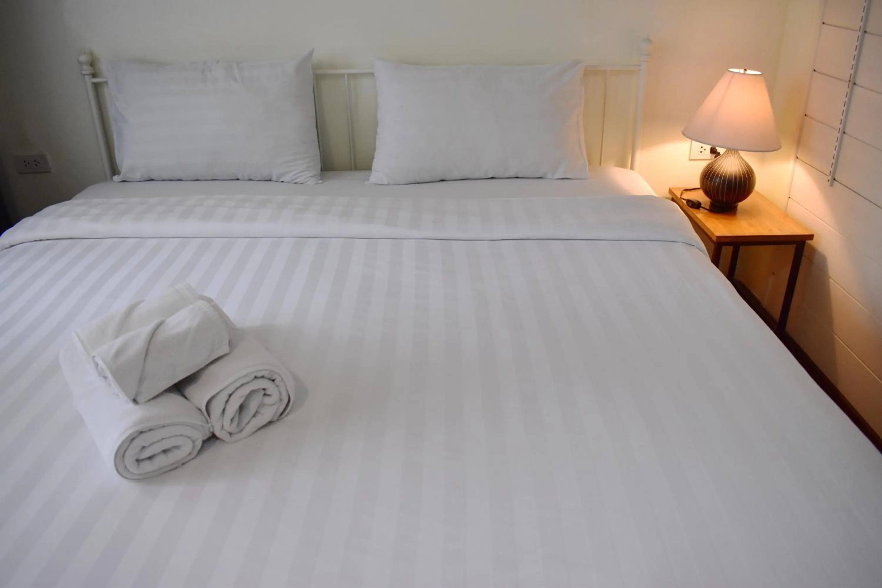 Bedroom, Bed in Greenery Hostel