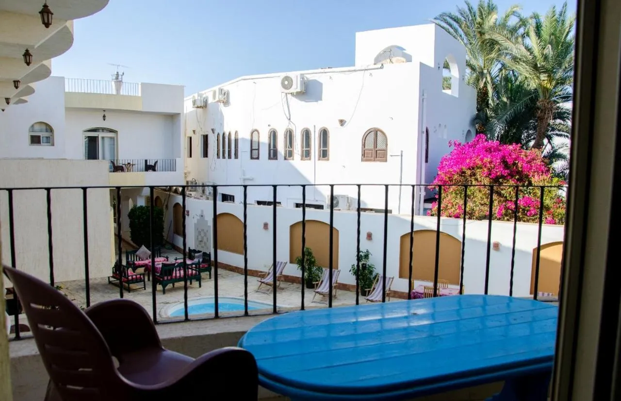 Balcony/Terrace in New Yalla Hotel