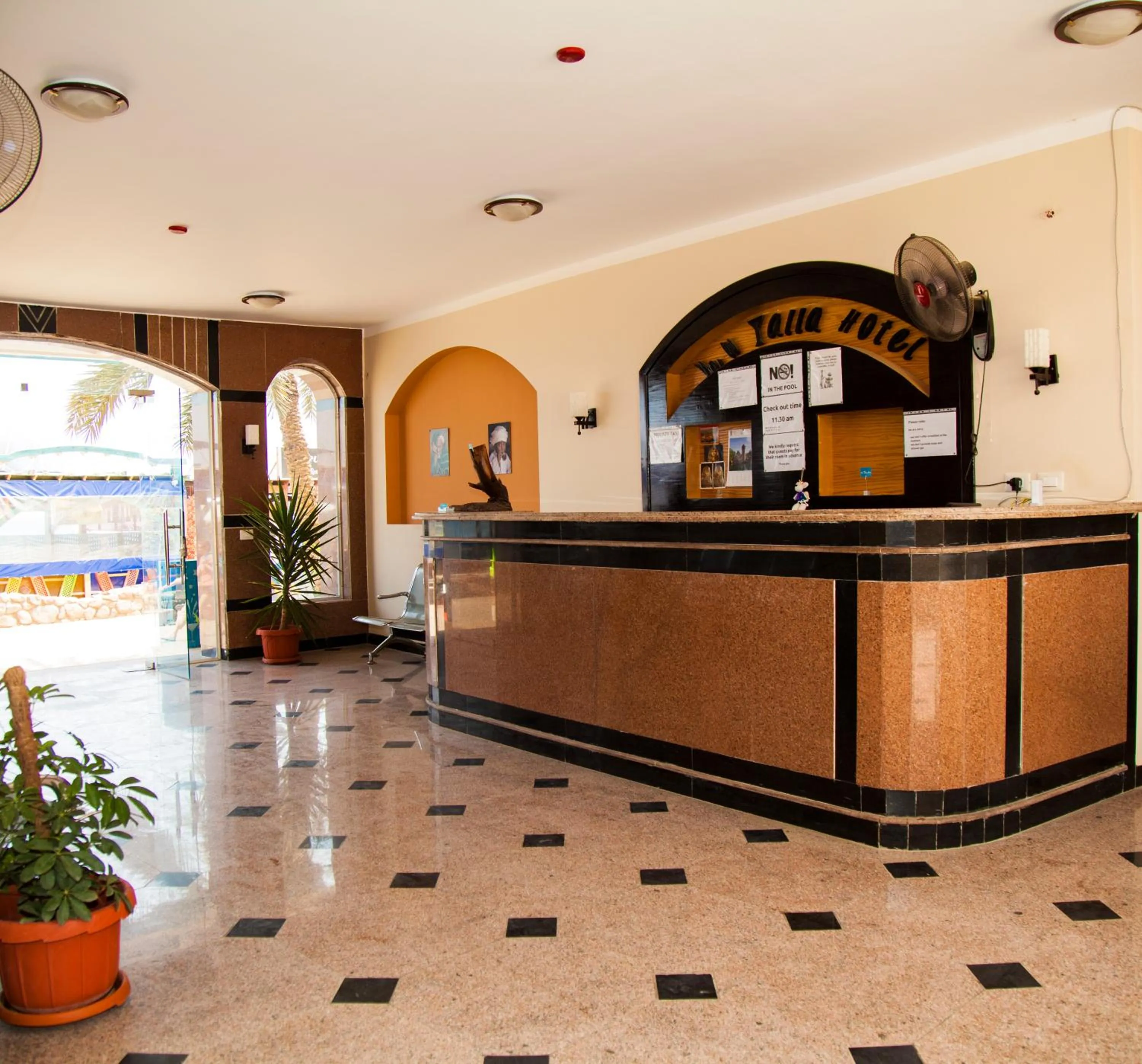 Area and facilities in New Yalla Hotel