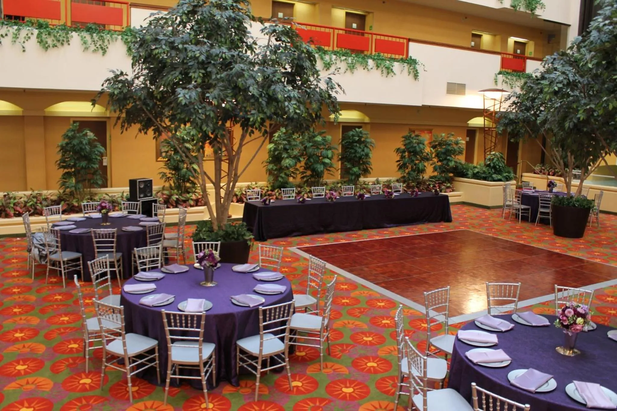 Meeting/conference room in Holiday Inn & Suites Springfield-I-44 by IHG