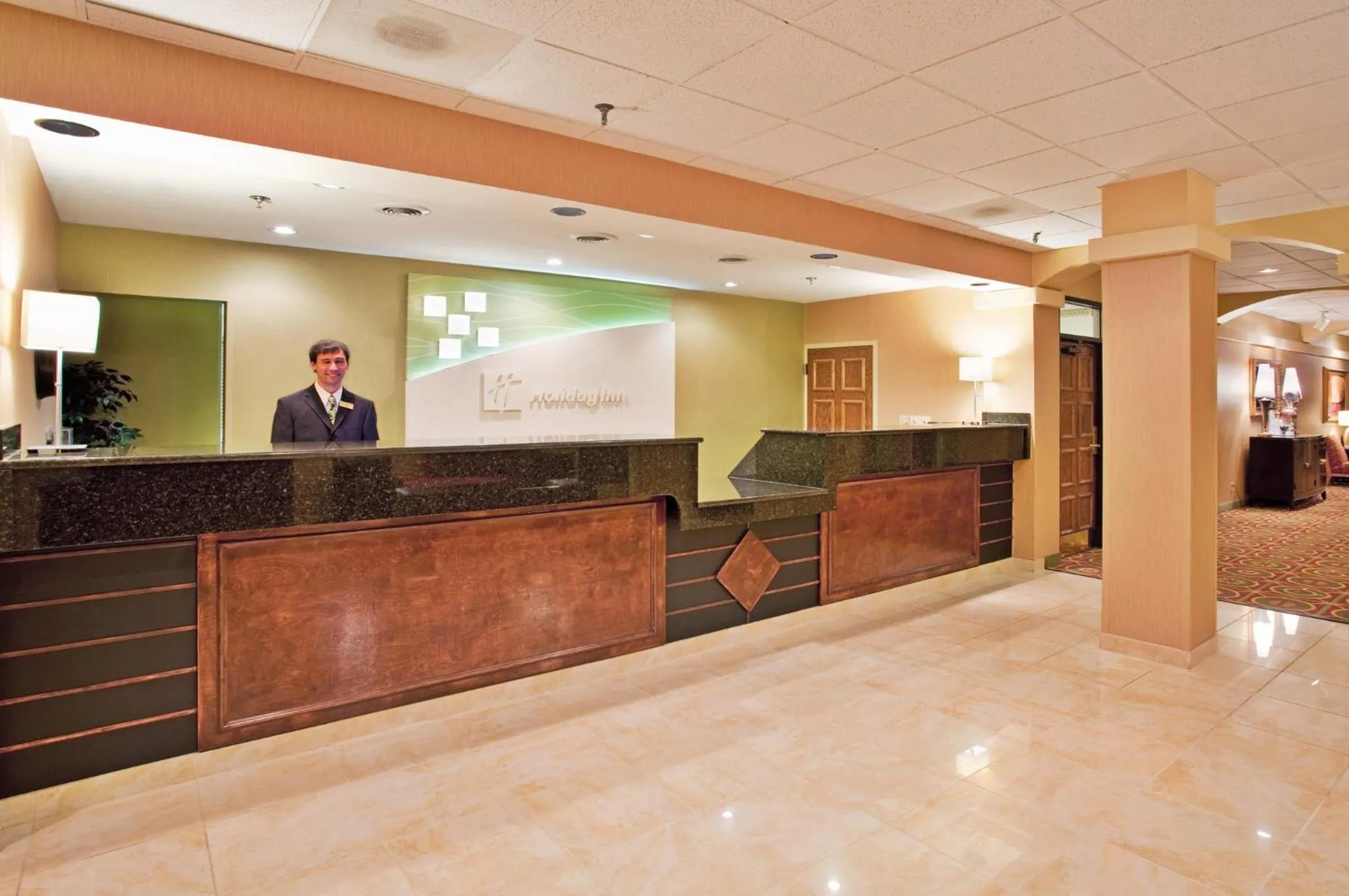 Property building in Holiday Inn & Suites Springfield-I-44 by IHG