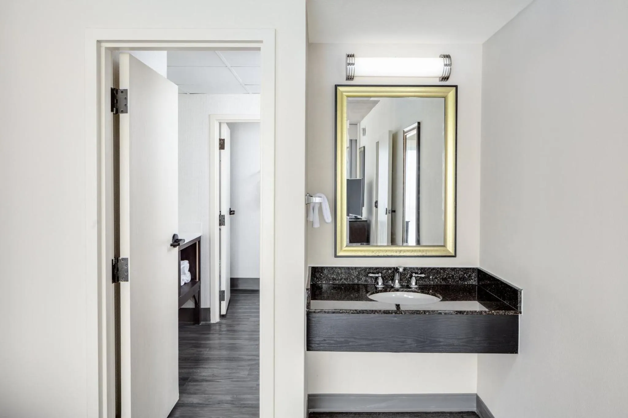 Bathroom in Holiday Inn & Suites Springfield-I-44 by IHG