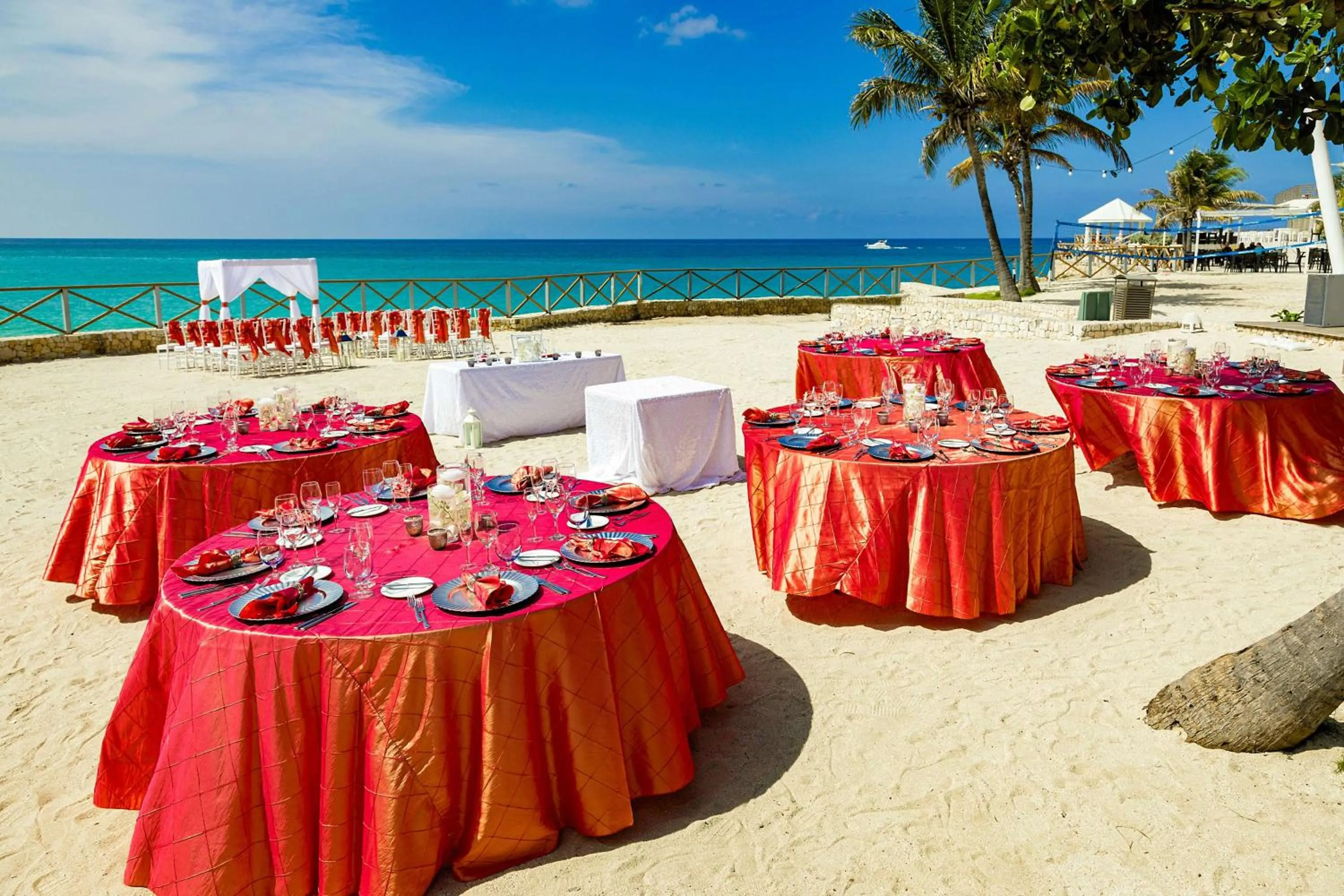 wedding in Sonesta Maho Beach All Inclusive Resort Casino & Spa