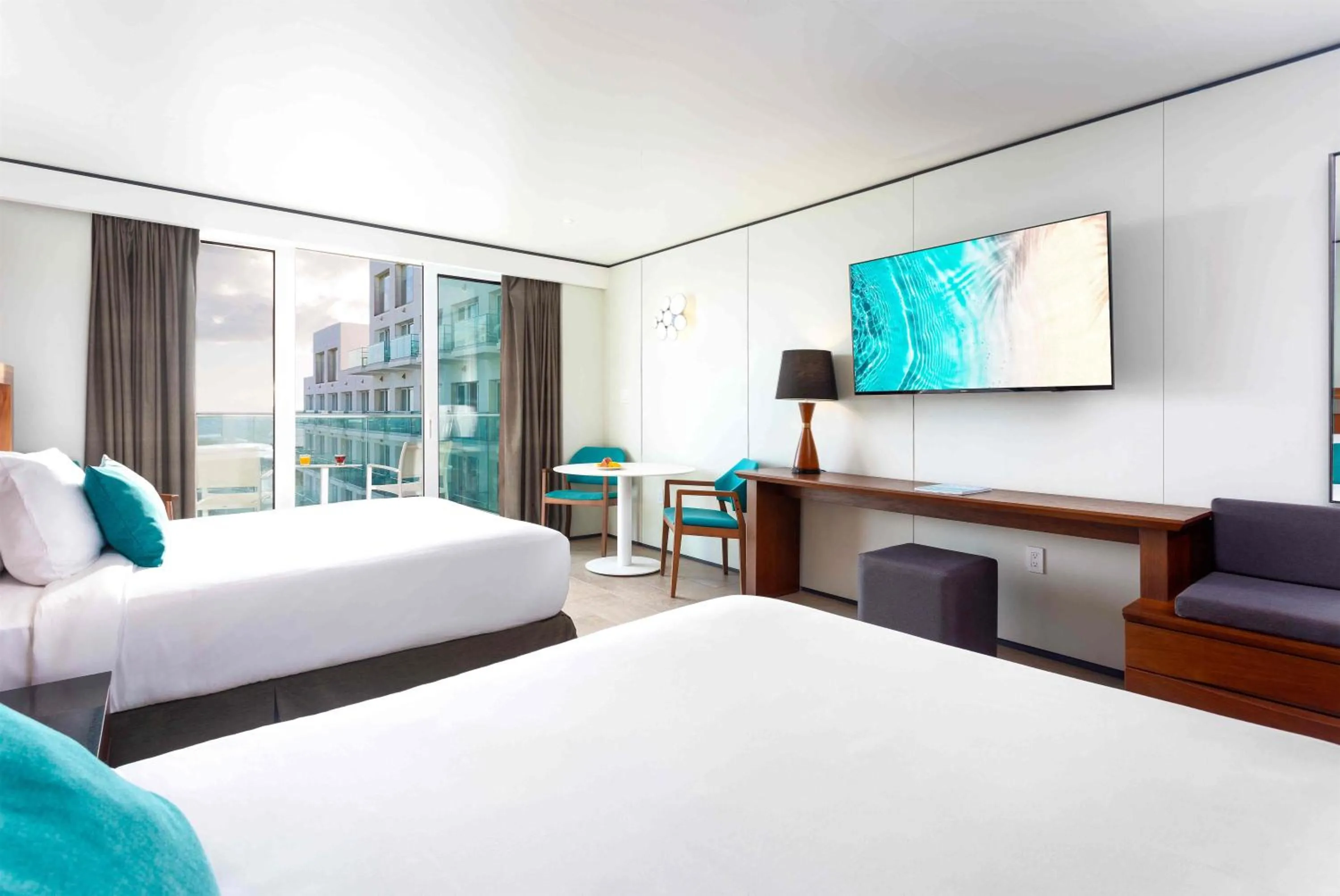 Bedroom, Bed in Sonesta Maho Beach All Inclusive Resort Casino & Spa