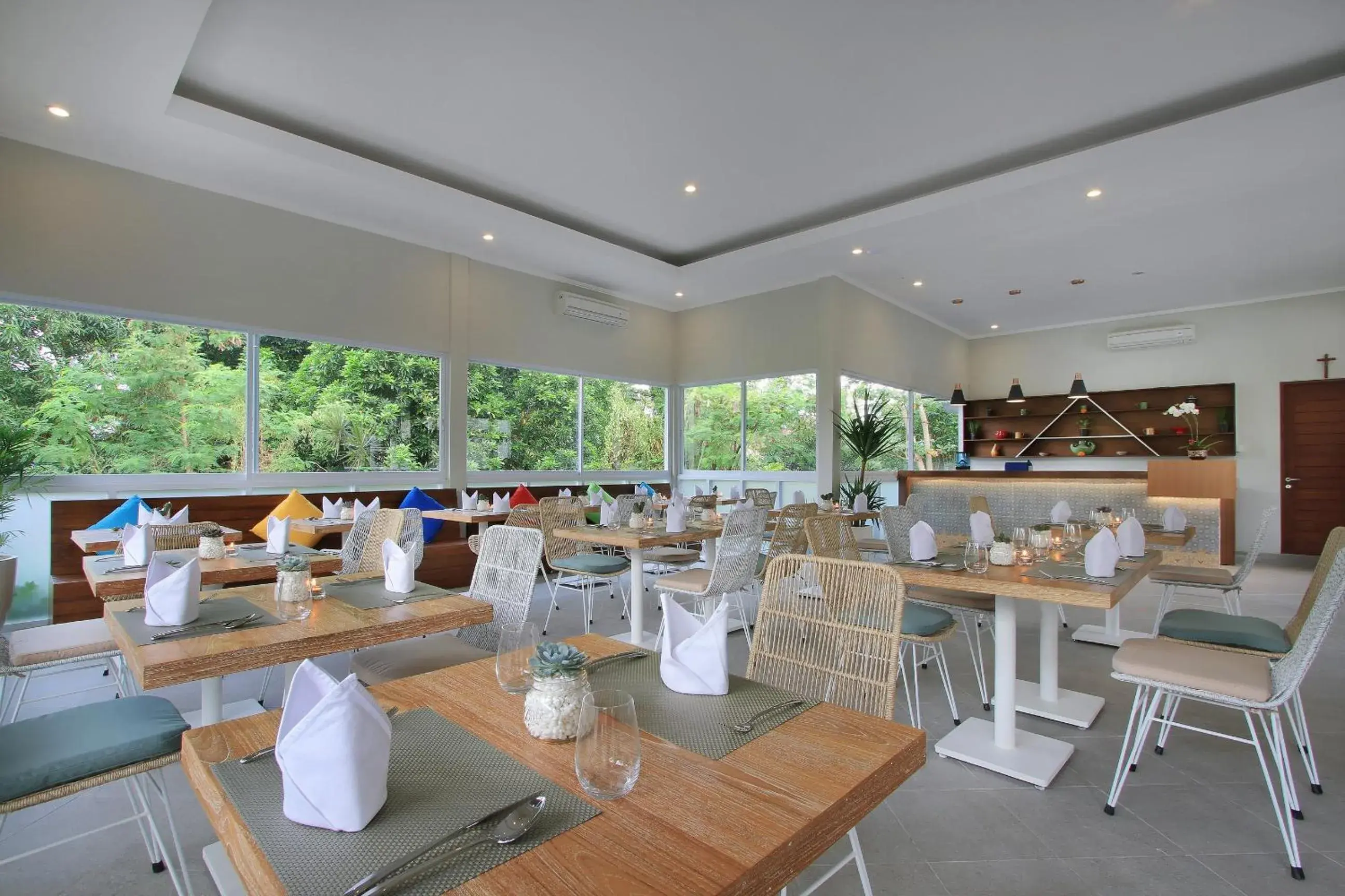 Restaurant/places to eat in Tapa Tepi Kali Canggu Restaurant/places to eat in Tapa Tepi Kali Canggu