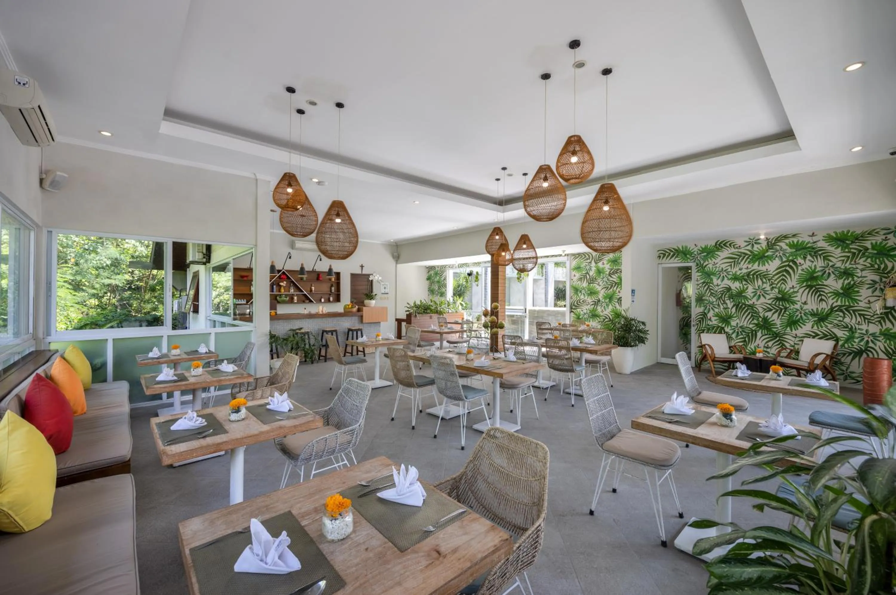 Restaurant/places to eat in Tapa Tepi Kali Canggu