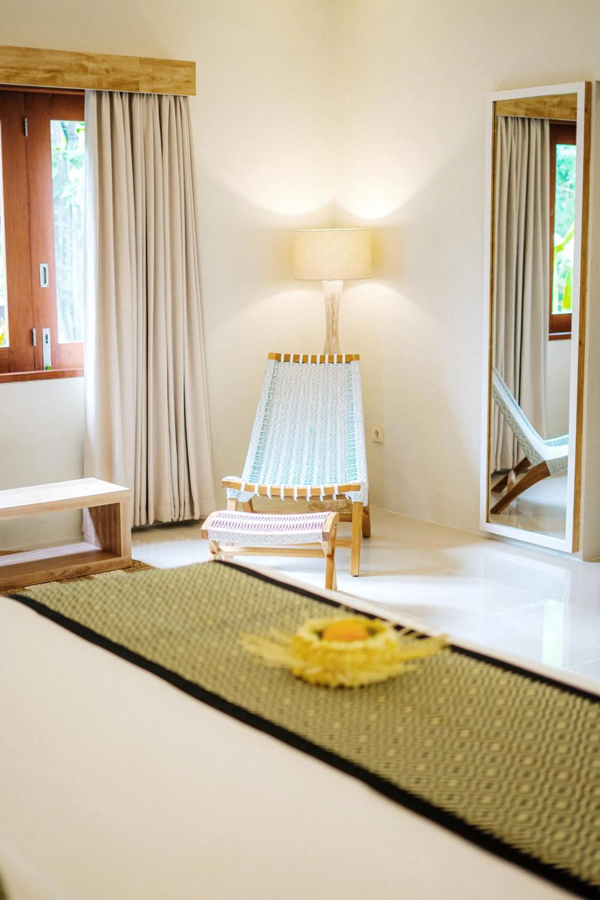 Bed in Tapa Tepi Kali Canggu