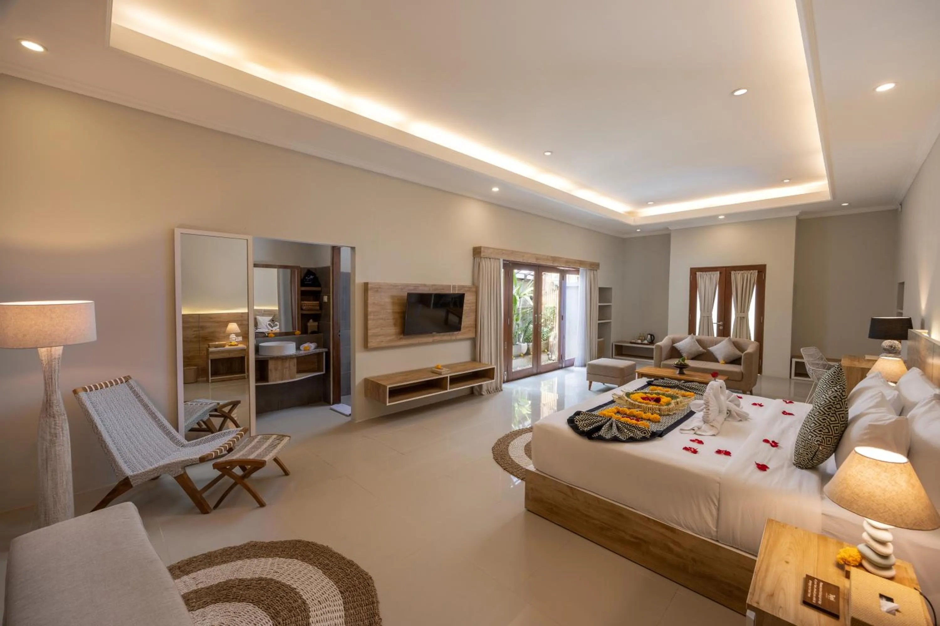 Bedroom, Bed in Tapa Tepi Kali Canggu