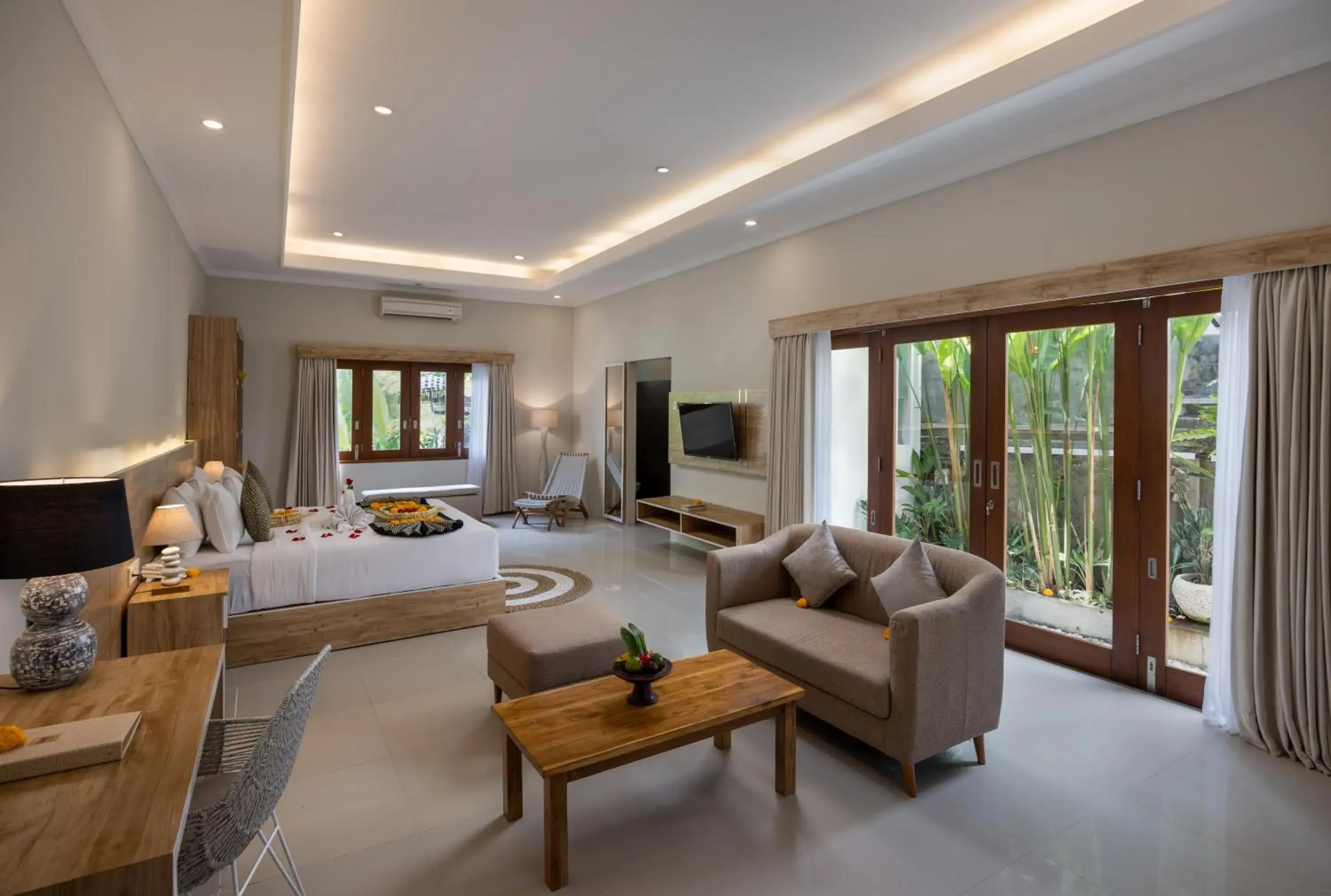 Deluxe Riverside Garden View with Daily Afternoon Tea in Tapa Tepi Kali Canggu Deluxe Riverside Garden View with Daily Afternoon Tea in Tapa Tepi Kali Canggu