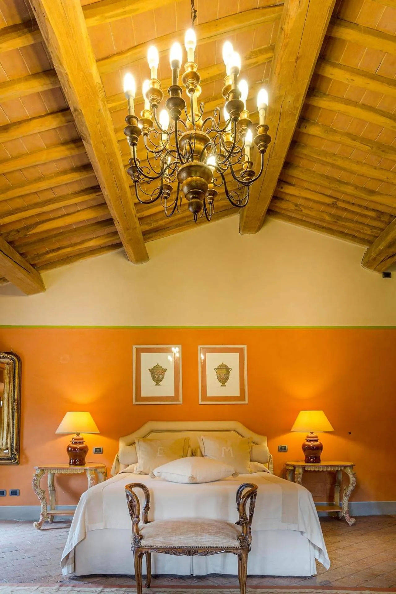 Bed in Coselli's luxury Villas