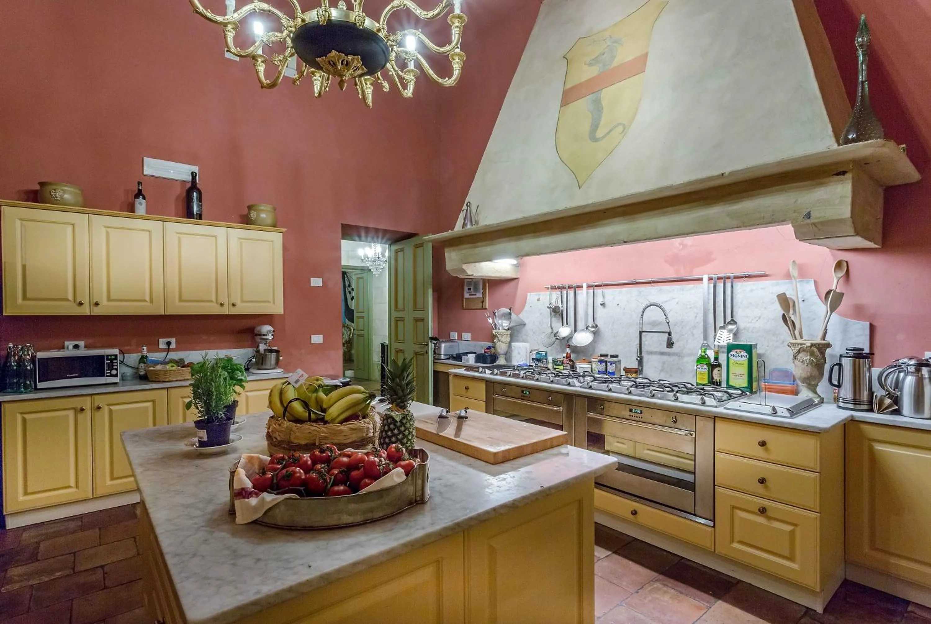 Kitchen or kitchenette in Coselli's luxury Villas
