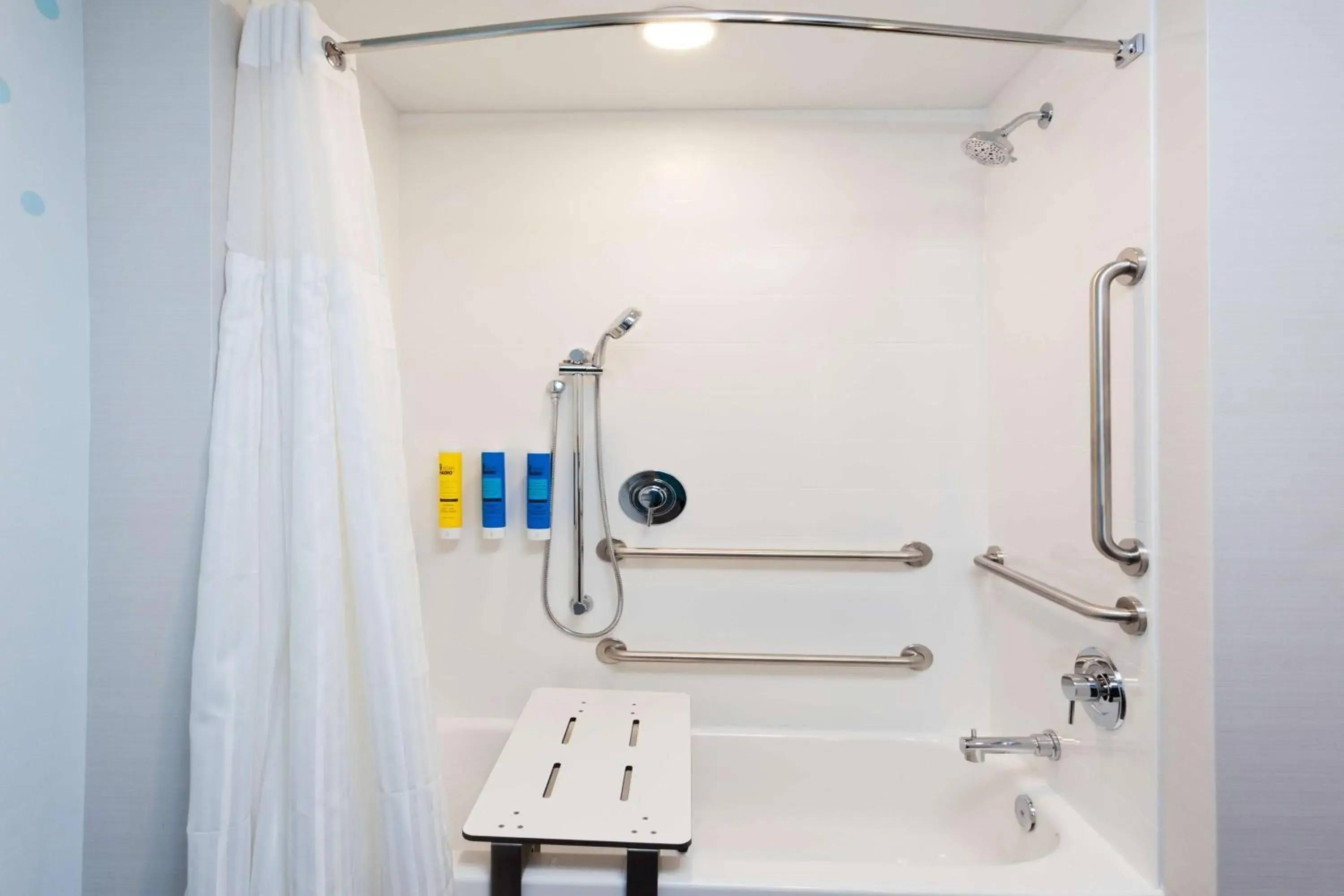 Bathroom in Tru by Hilton Auburn Bathroom in Tru by Hilton Auburn