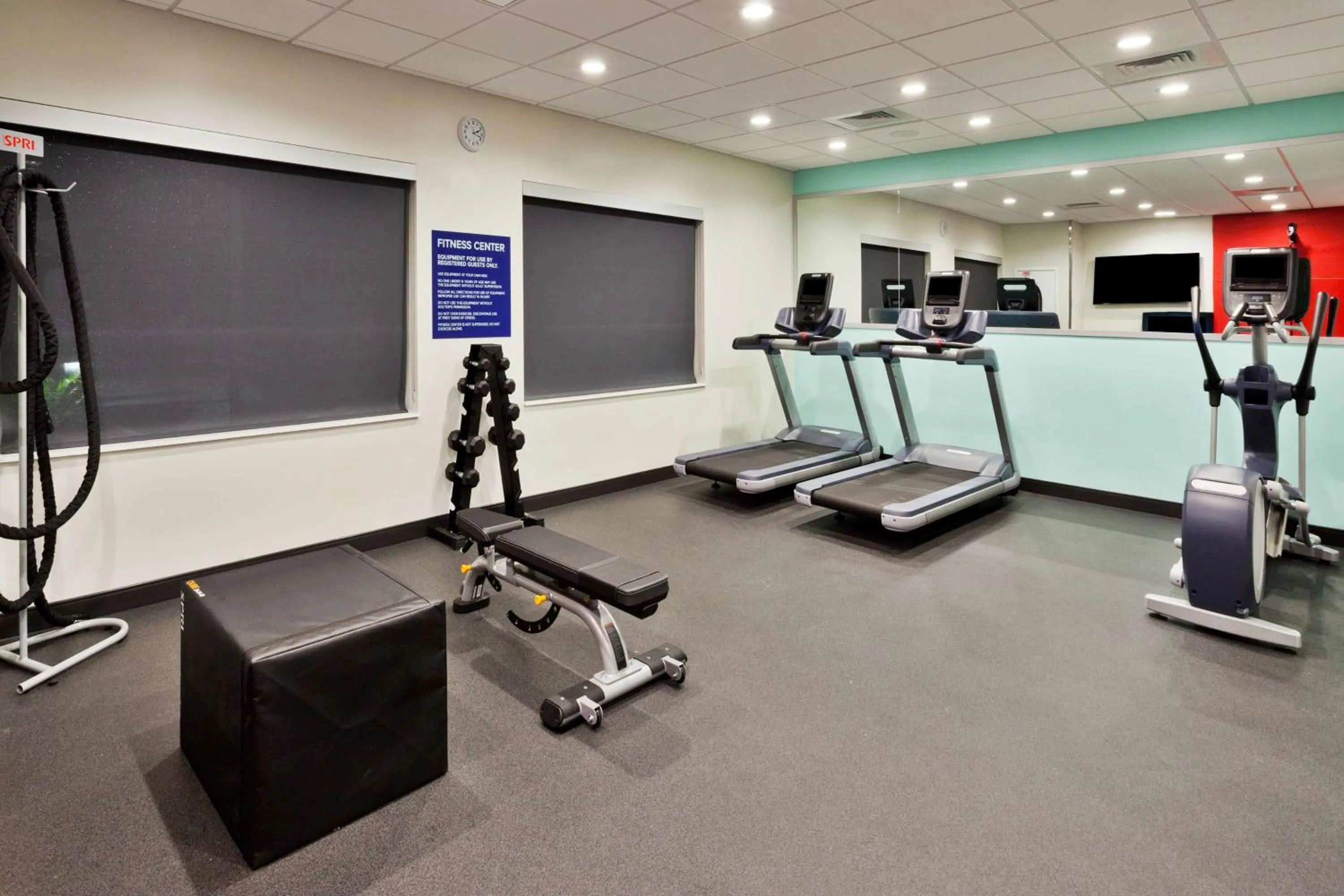 Fitness centre/facilities in Tru by Hilton Auburn