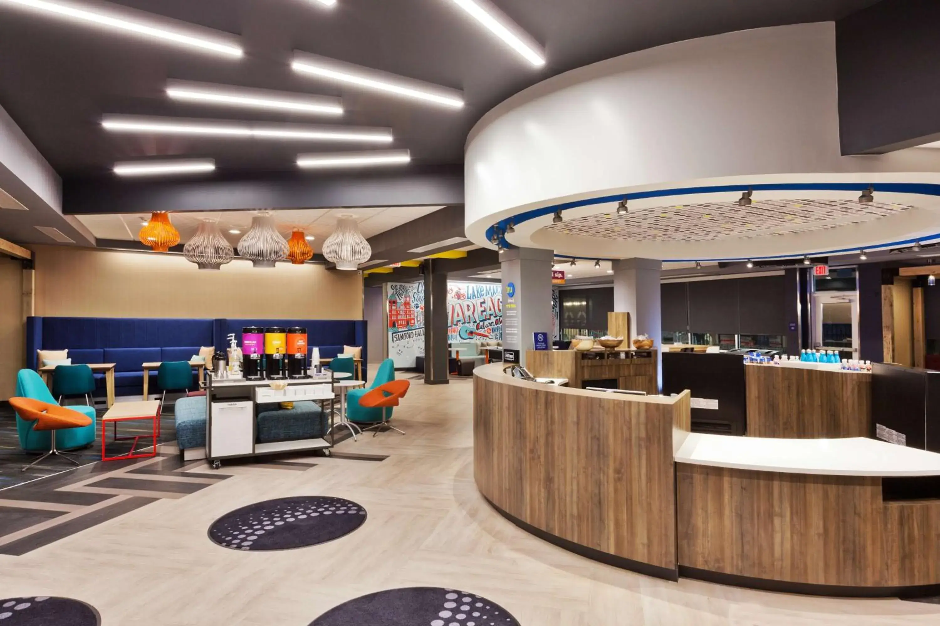 Lobby or reception in Tru by Hilton Auburn Lobby or reception in Tru by Hilton Auburn