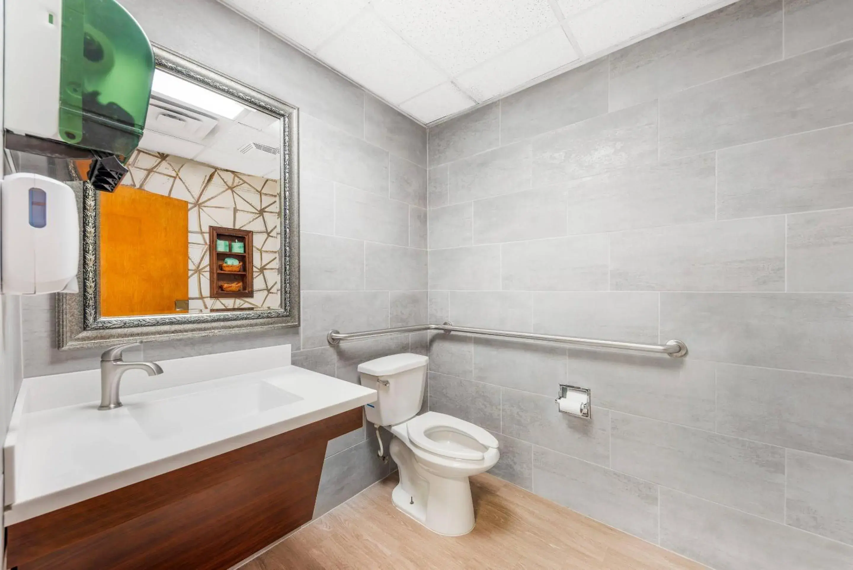 Bedroom in Comfort Inn - Killeen near Fort Hood Bedroom in Comfort Inn - Killeen near Fort Hood