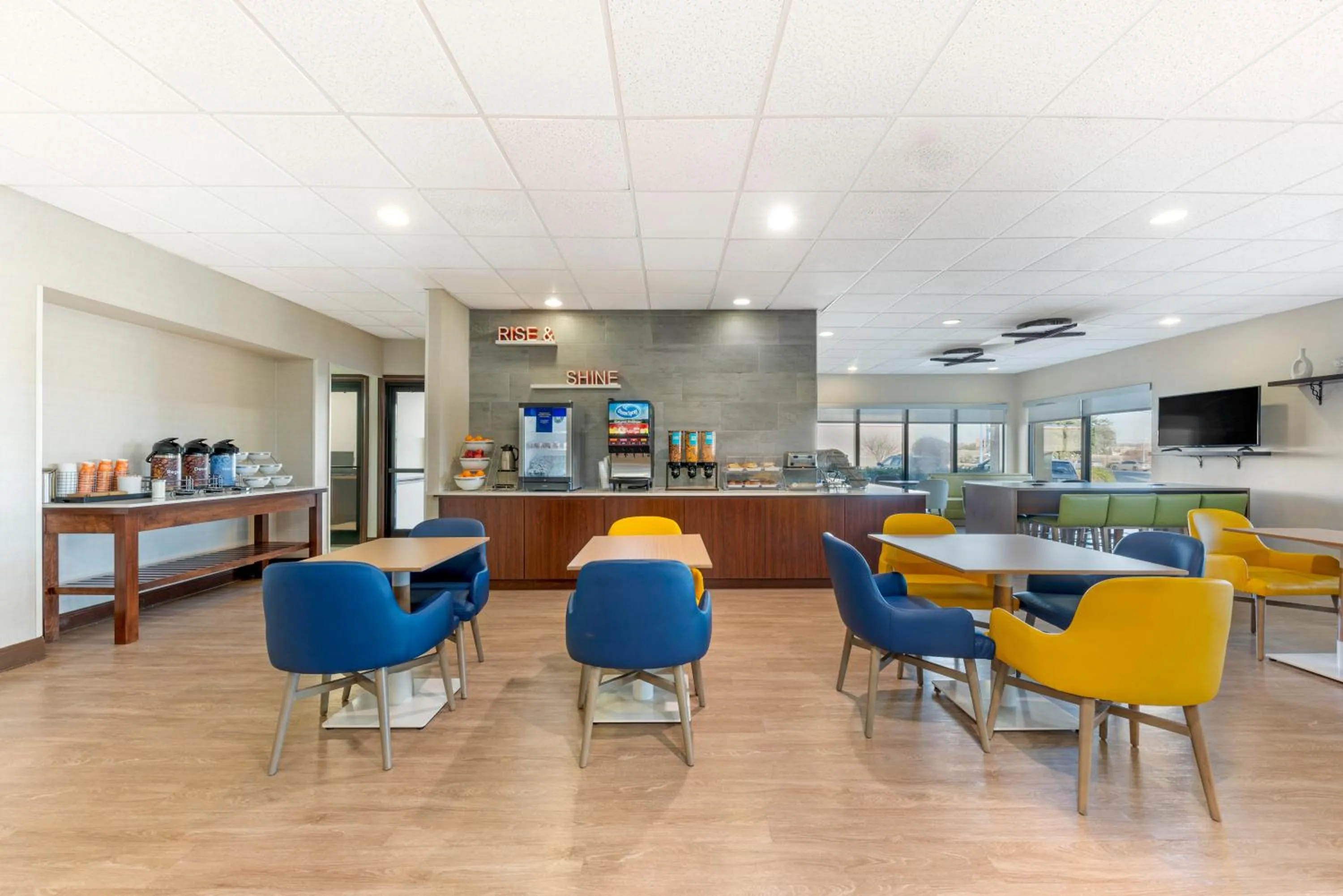 Breakfast in Comfort Inn - Killeen near Fort Hood