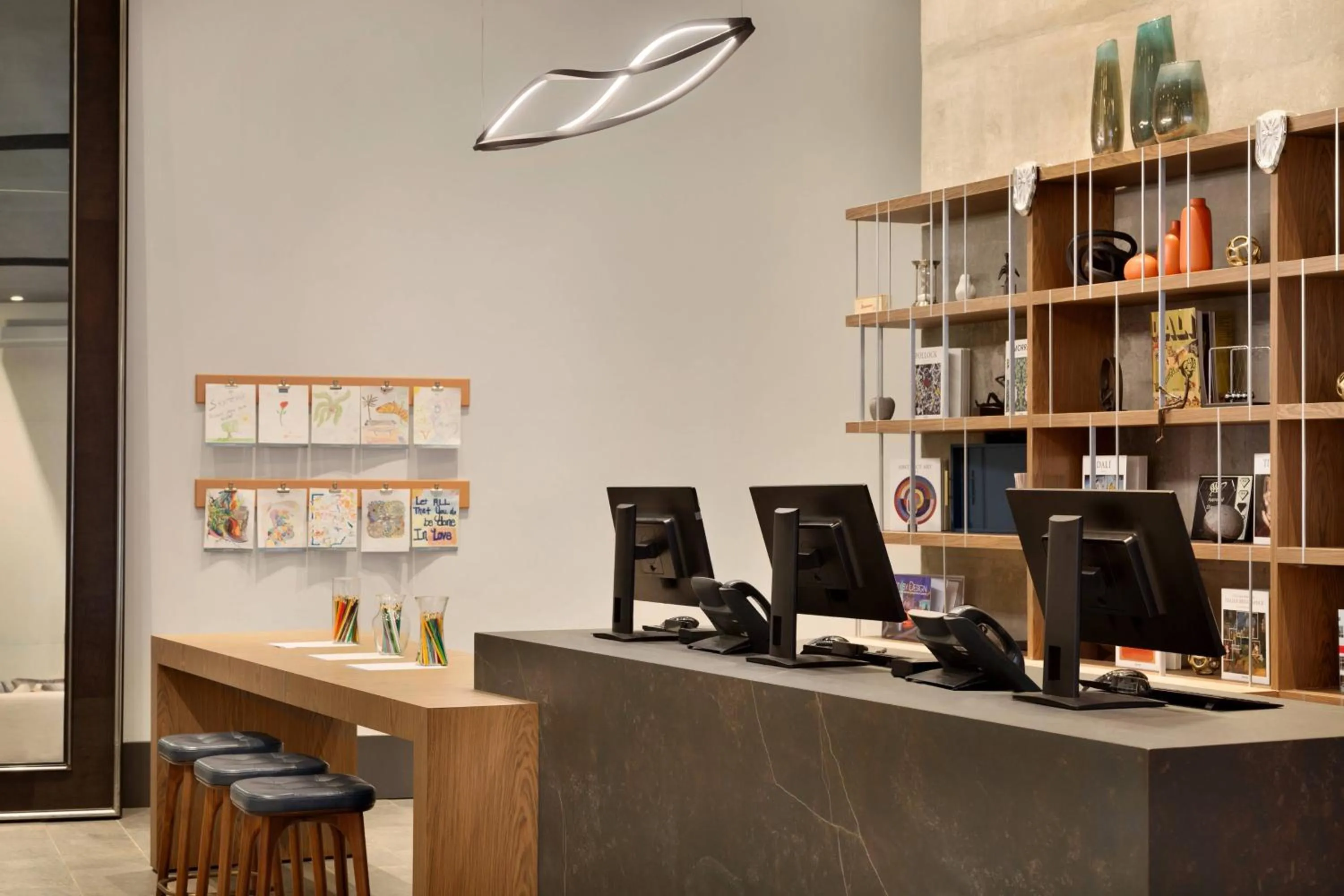 Other in Twelve Downtown, Autograph Collection