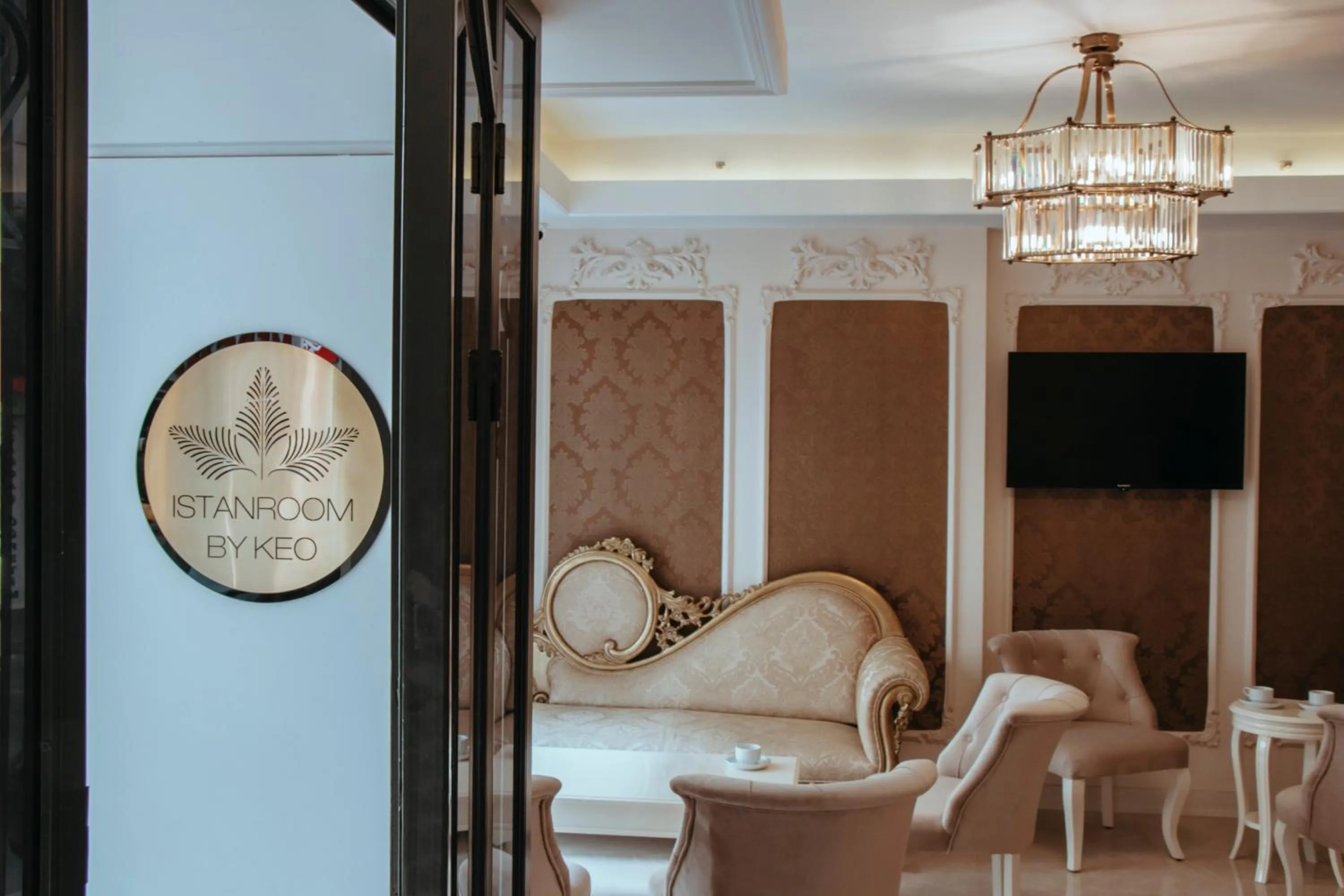 Property building in Istanroom by Keo