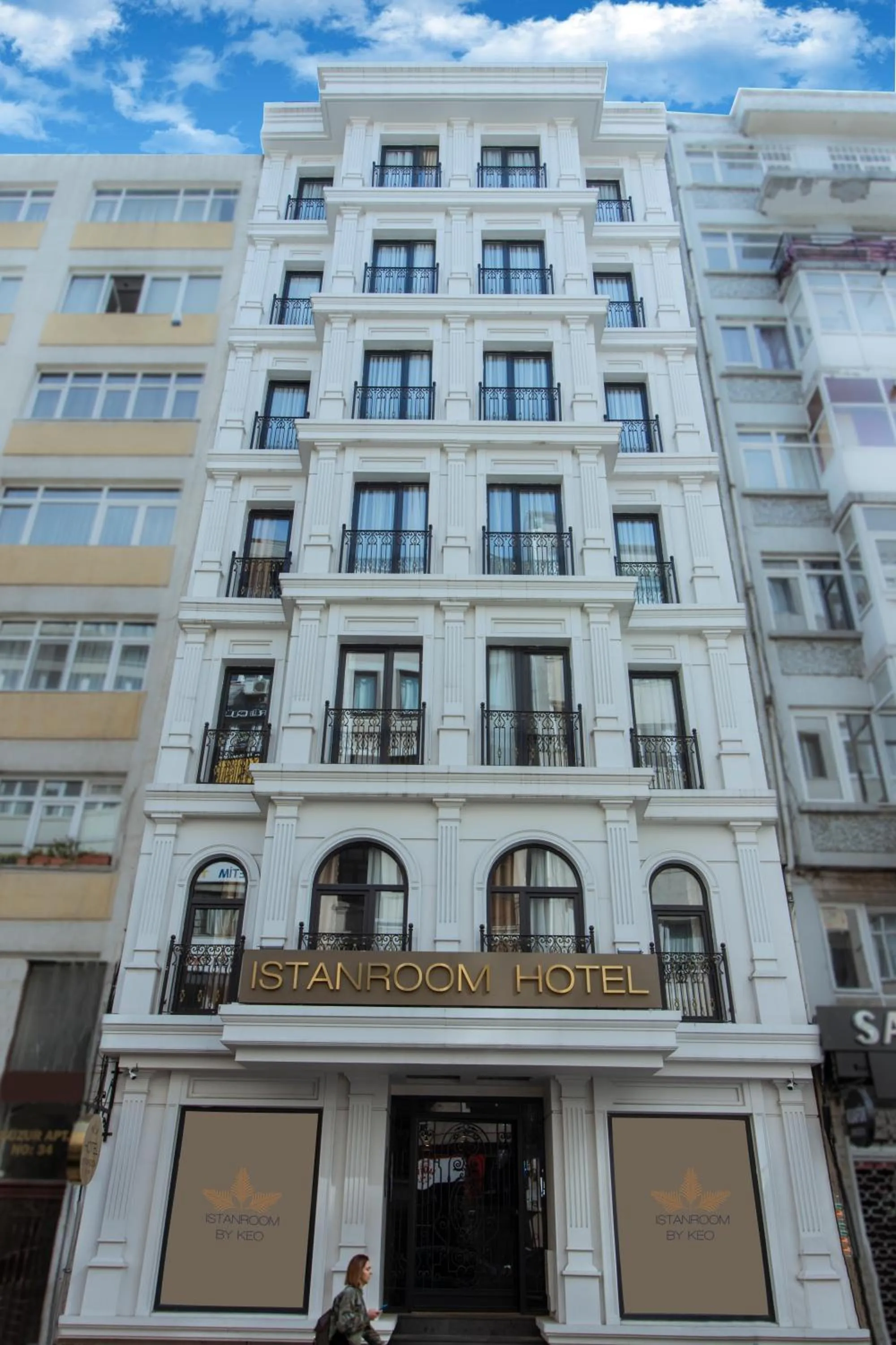 Property building in Istanroom by Keo