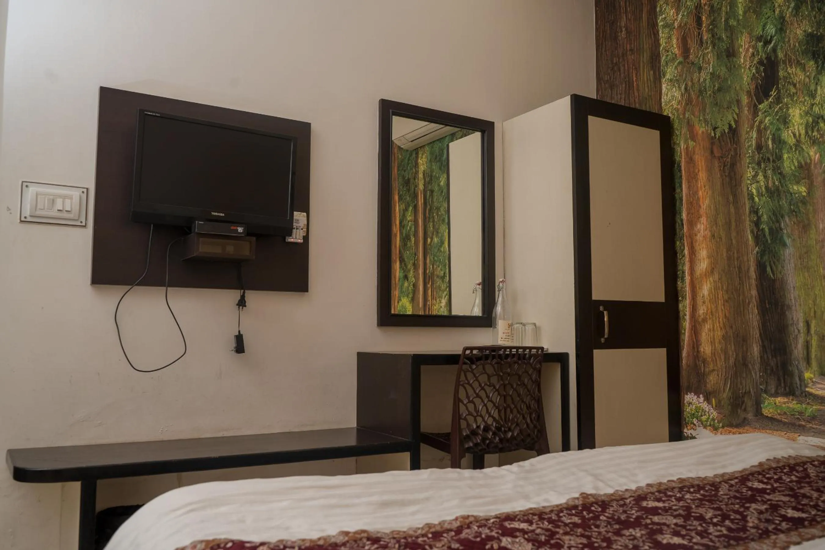 TV and multimedia, Bed in Hotel Ruby