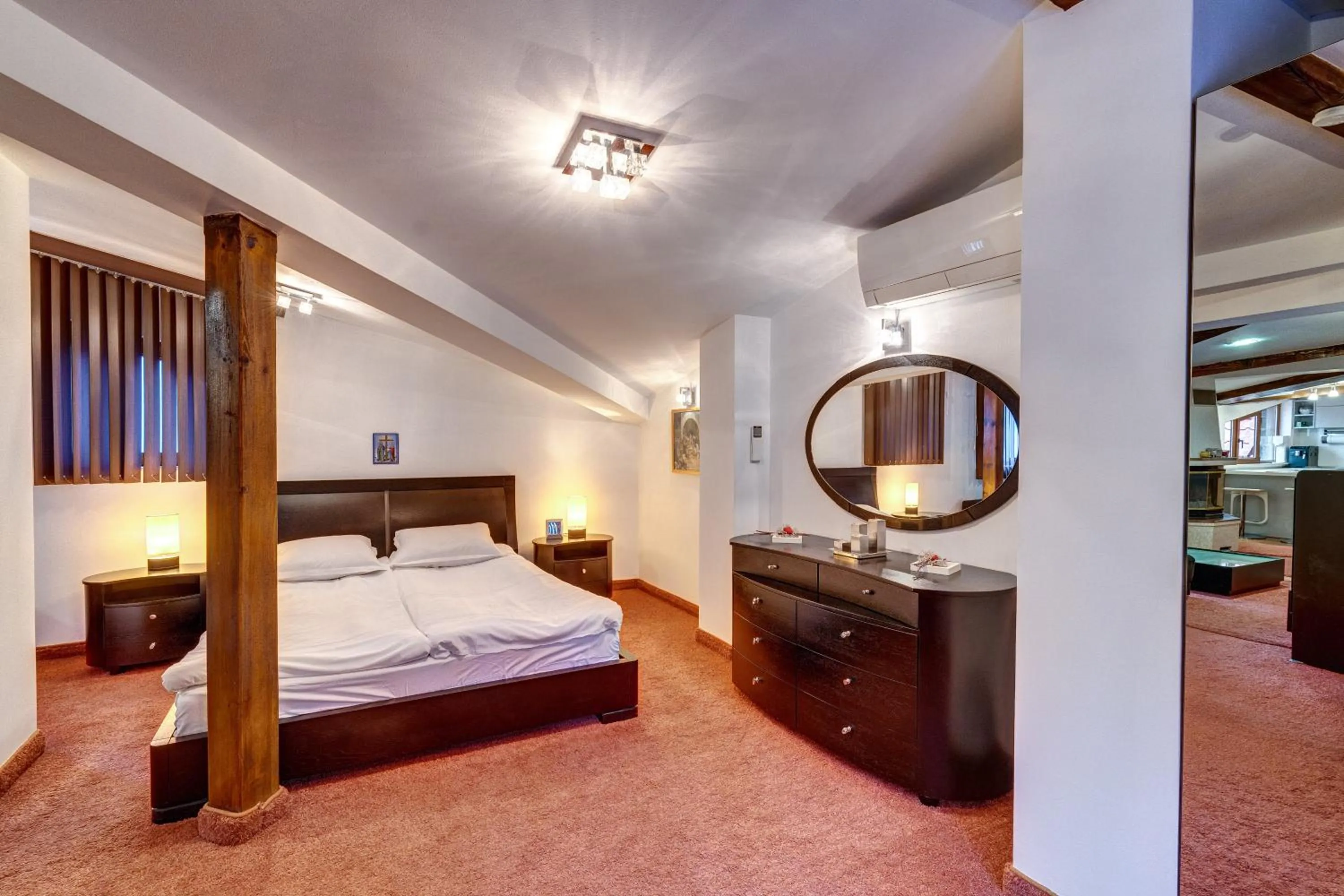 Bedroom, Bed in The Castle Complex