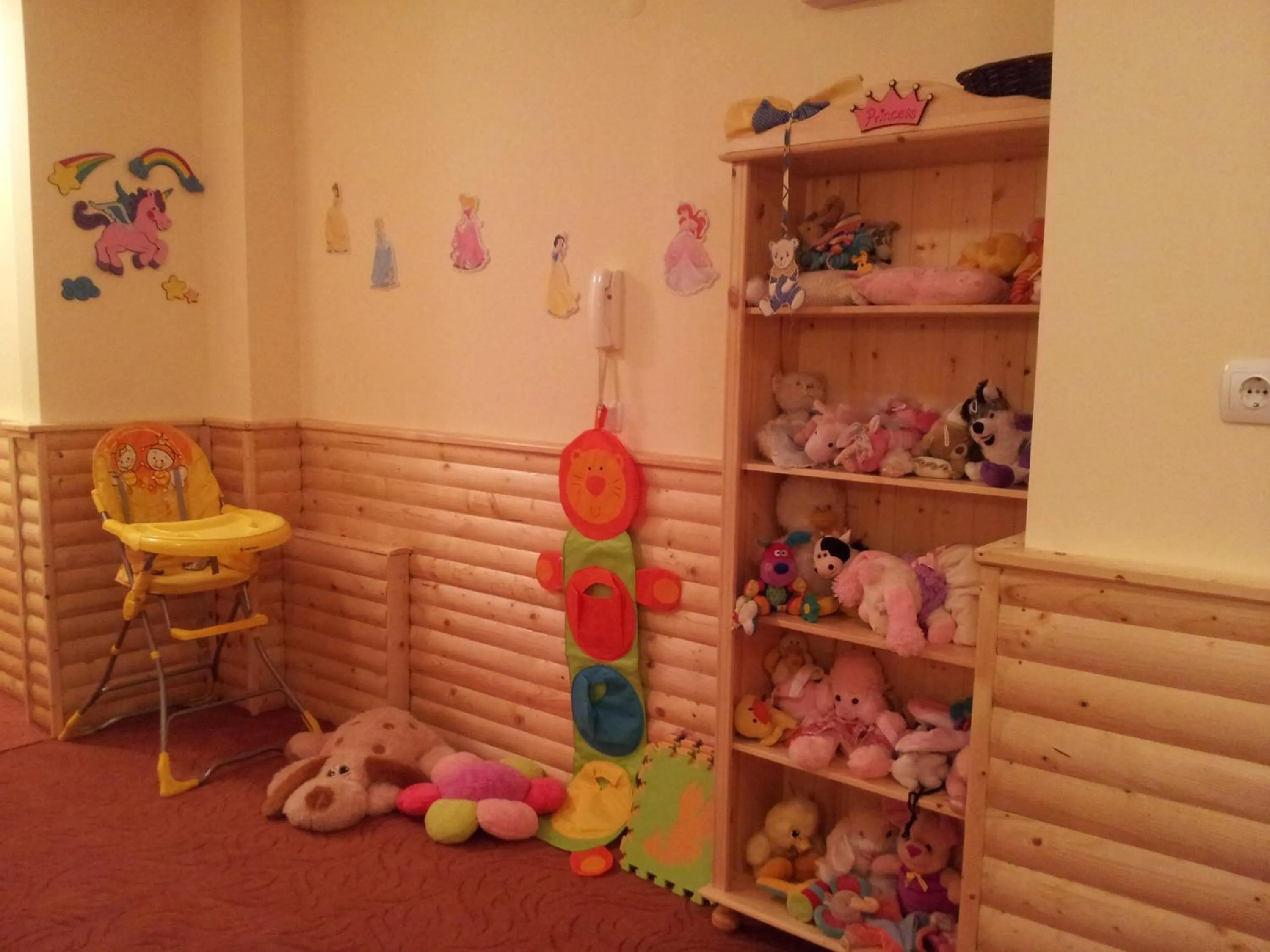 Restaurant/places to eat in The Castle Complex