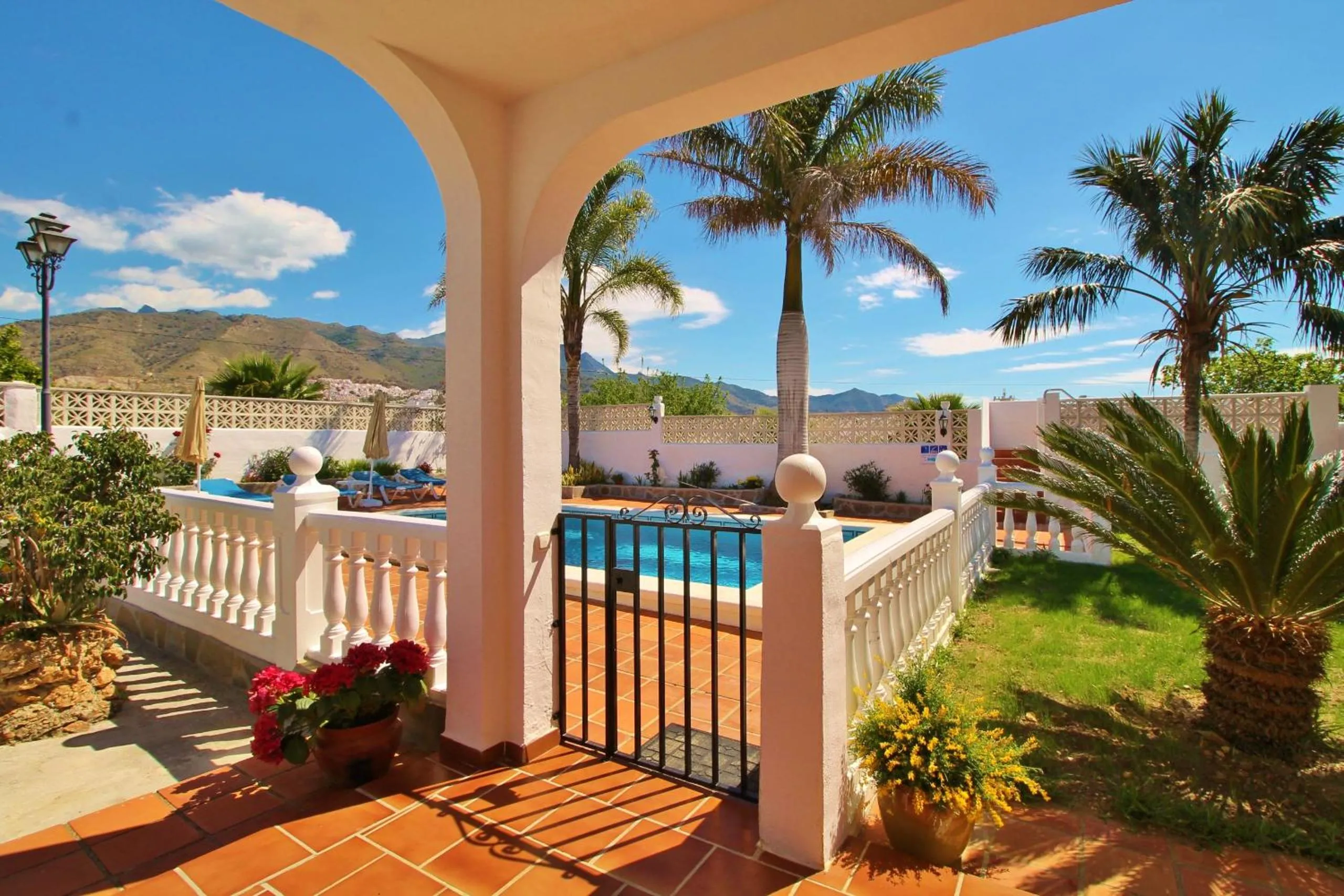 Swimming pool in Villa Jeromo SpainSunRentals 1004