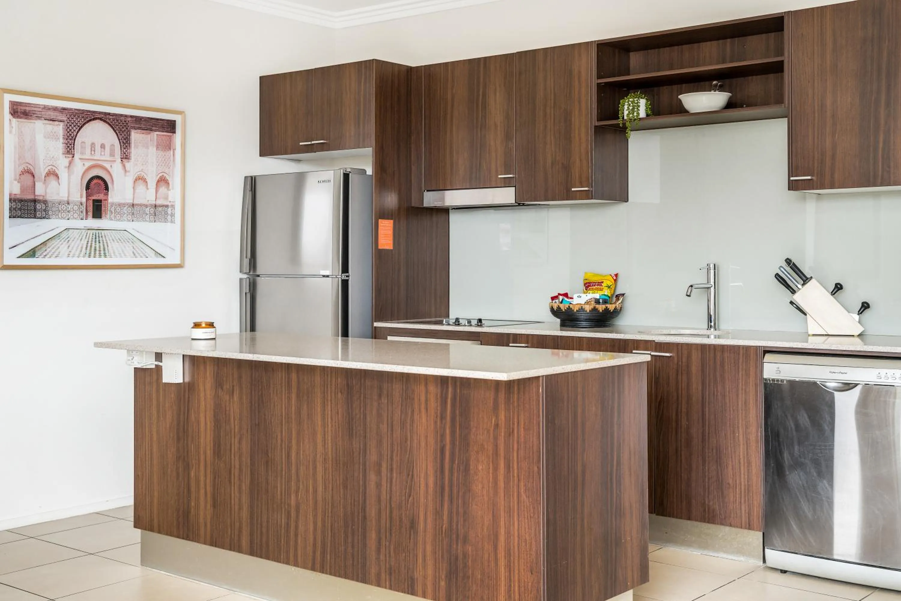 Kitchen or kitchenette in Byron Bay Hotel and Apartments