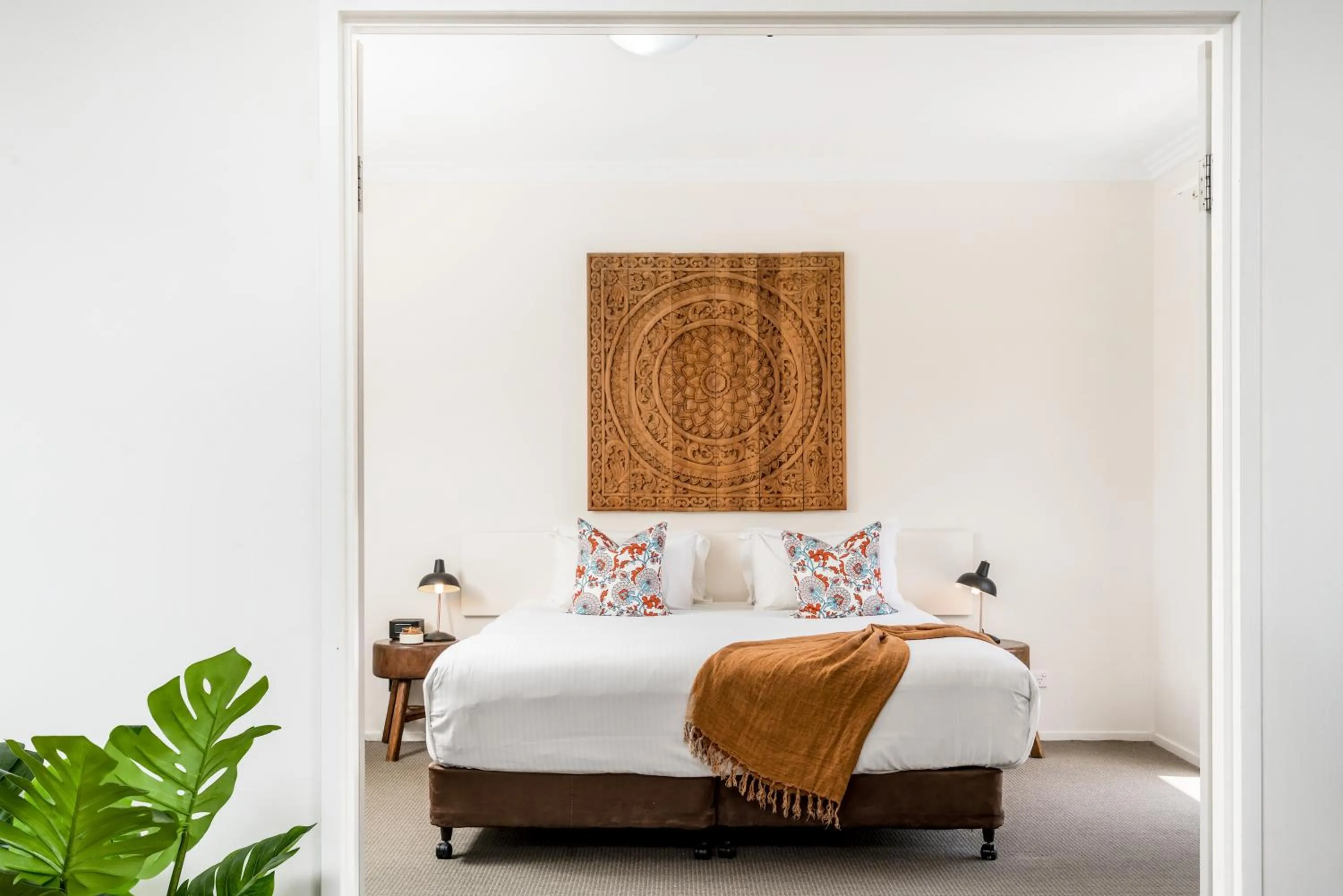 Bedroom, Bed in Byron Bay Hotel and Apartments