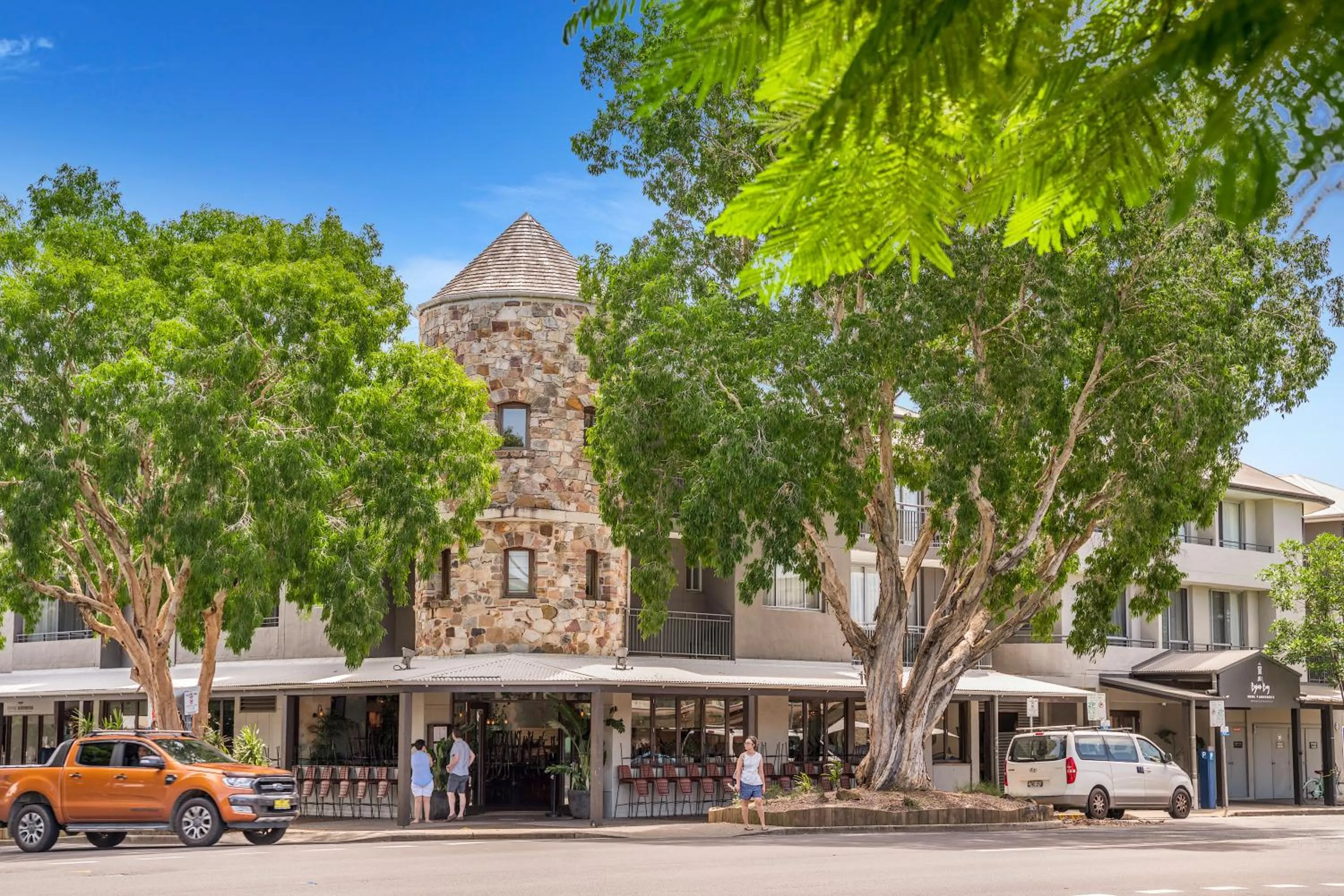 Facade/entrance in Byron Bay Hotel and Apartments