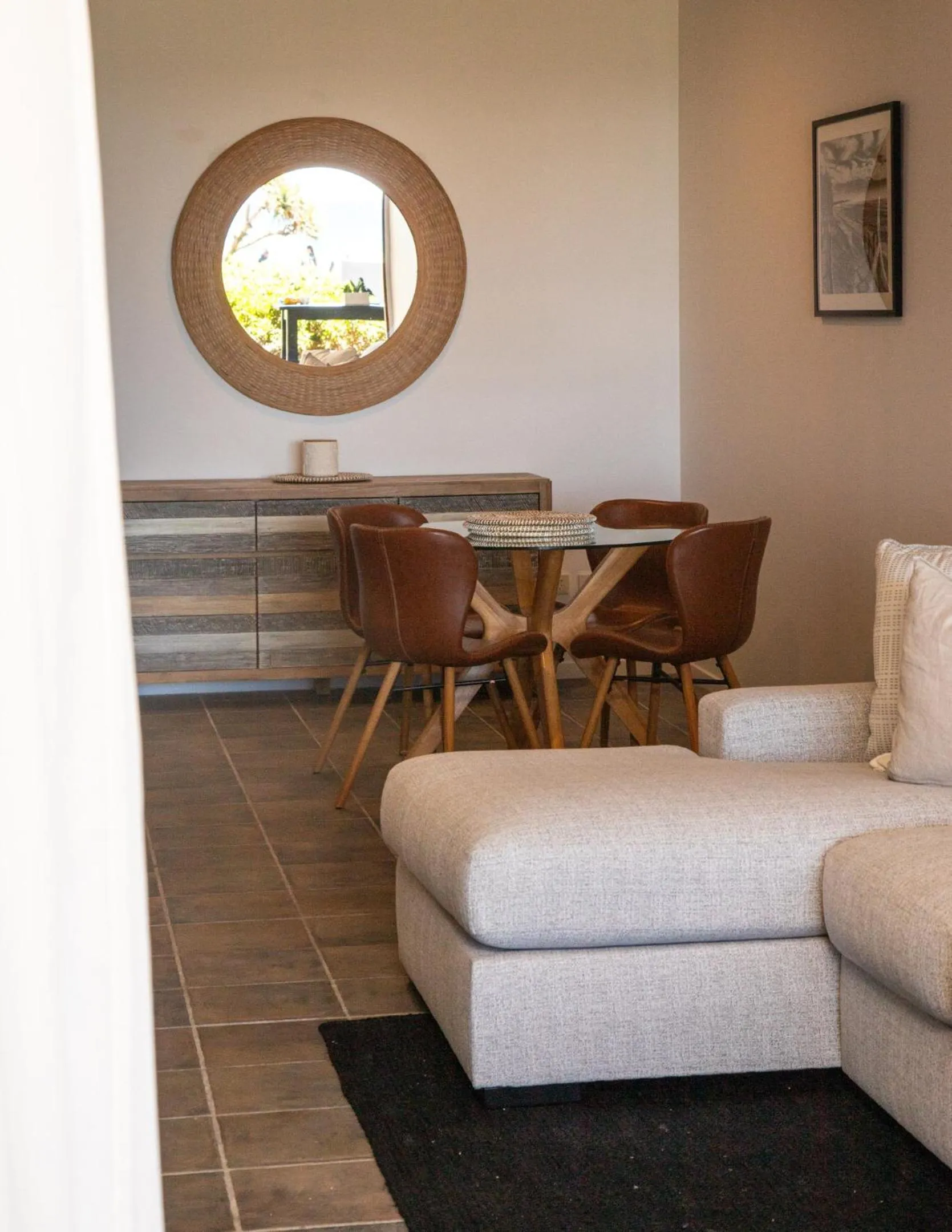 Lennox Holiday Apartments