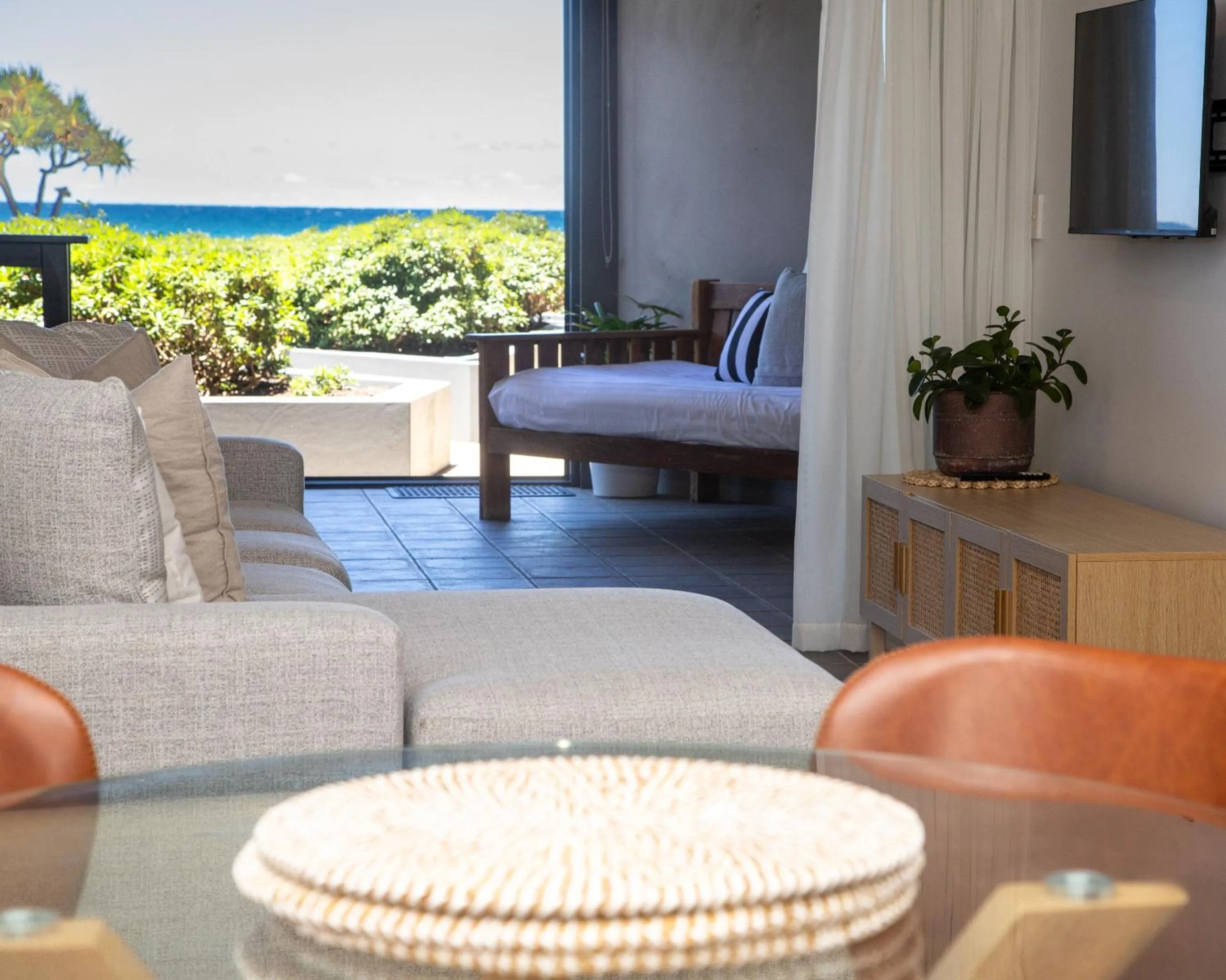 Lennox Holiday Apartments