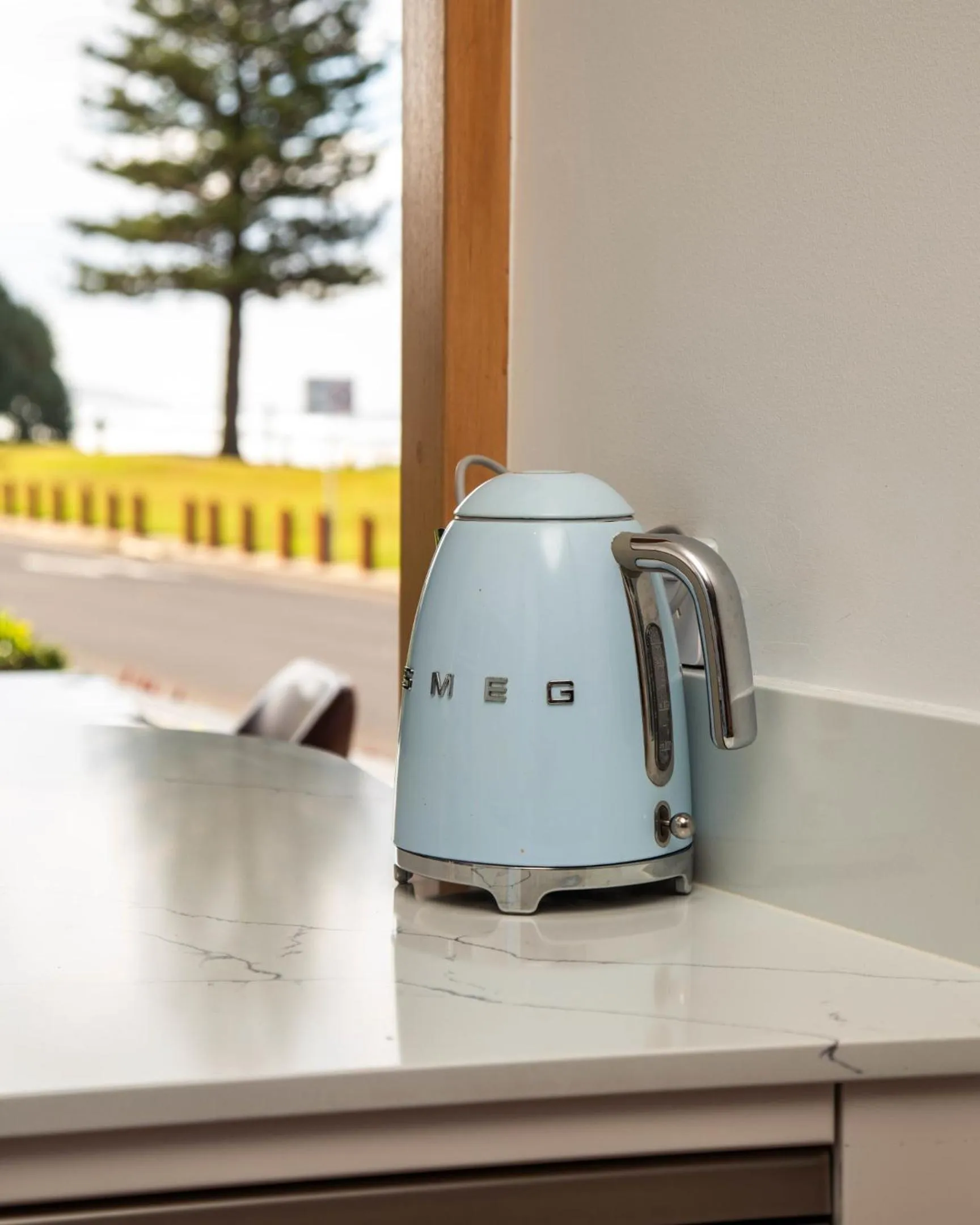 Coffee/tea facilities in Lennox Holiday Apartments