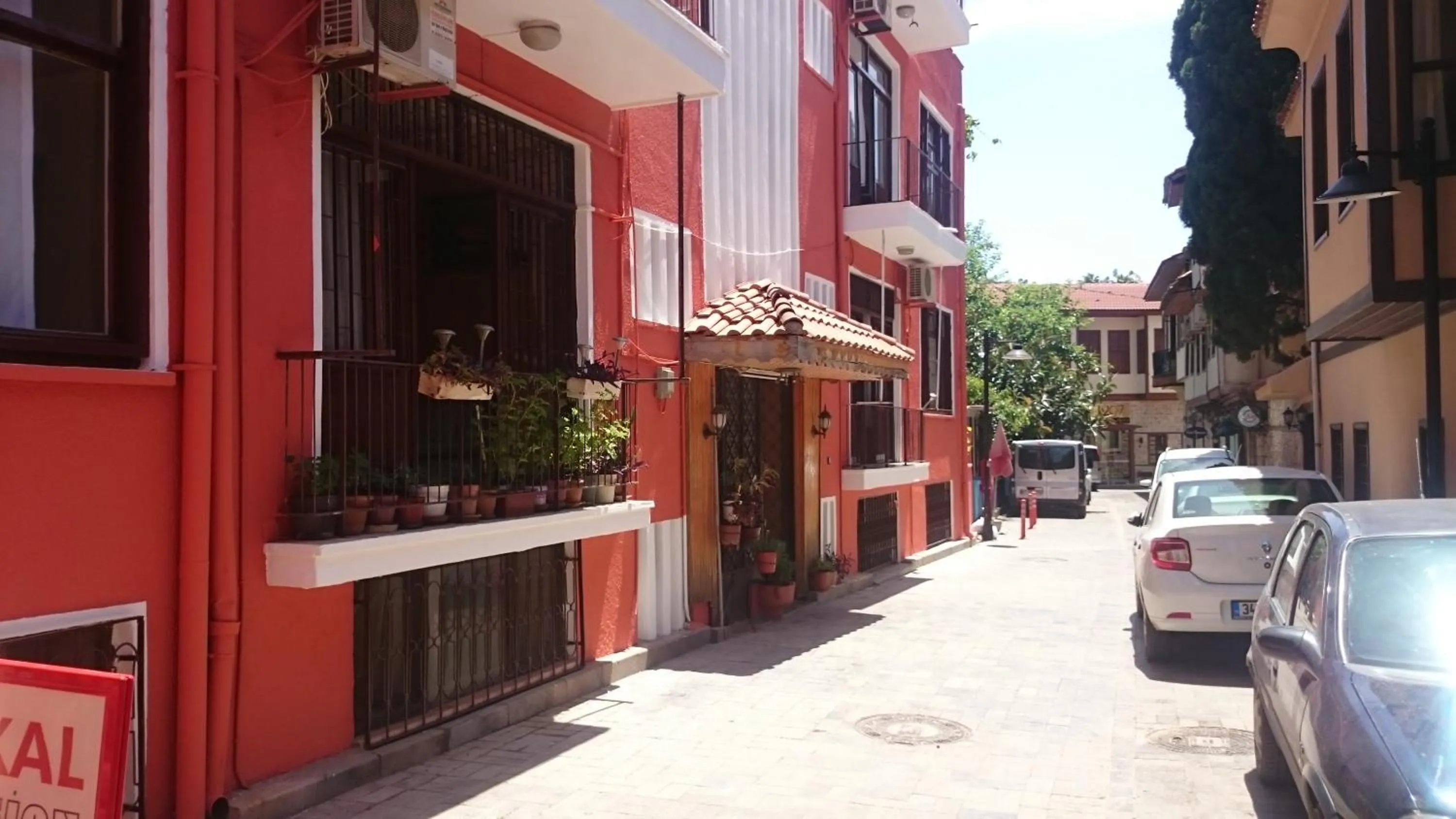 Property building in Erkal Pension