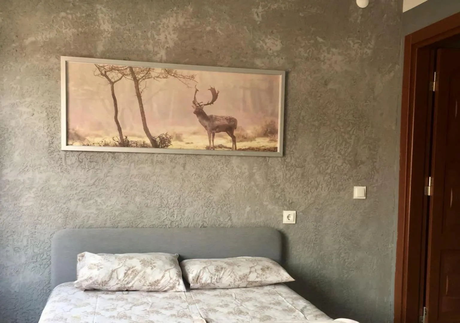 Bed in Erkal Pension